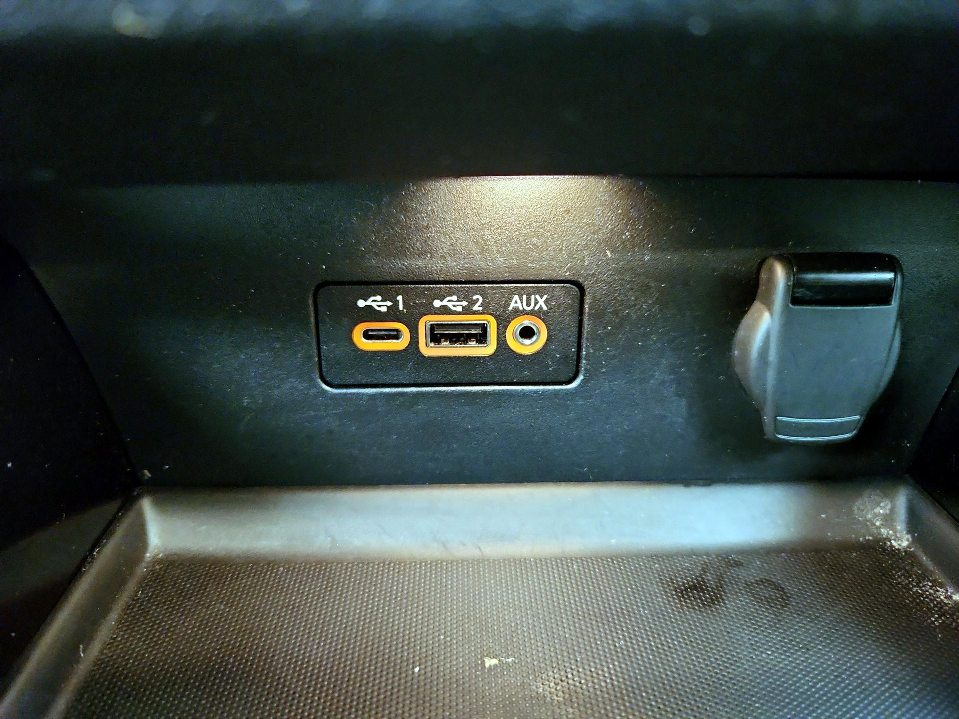 Thumbnail: 2021 Nissan Altima - 18