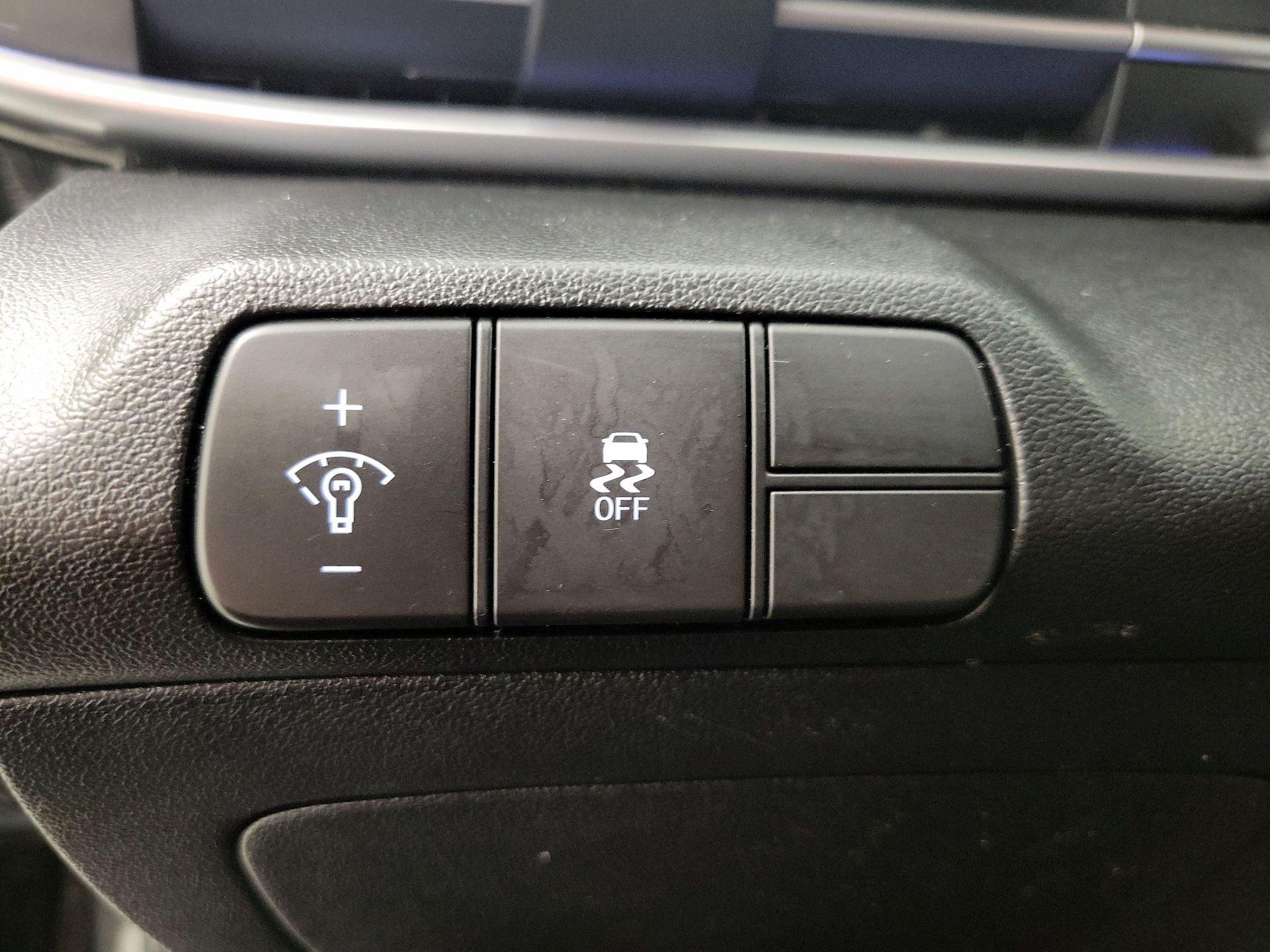 Thumbnail: 2024 Hyundai Elantra - 13