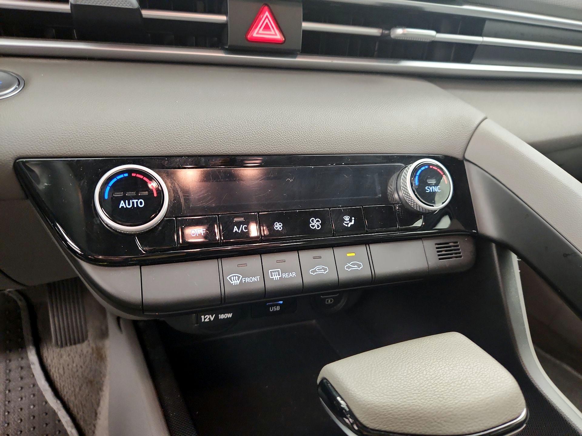 Thumbnail: 2023 Hyundai Elantra - 16