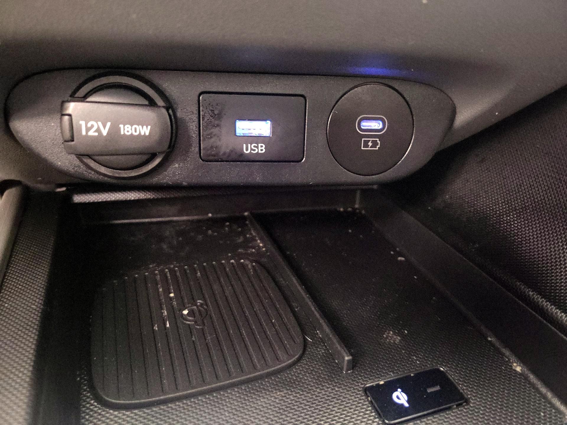 Thumbnail: 2025 Hyundai Elantra - 18