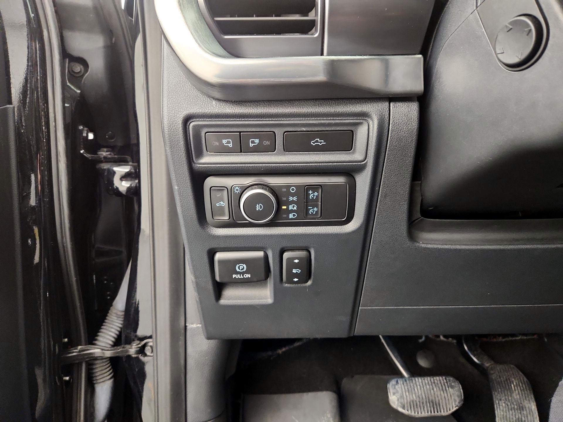 Thumbnail: 2022 Ford F-150 - 11