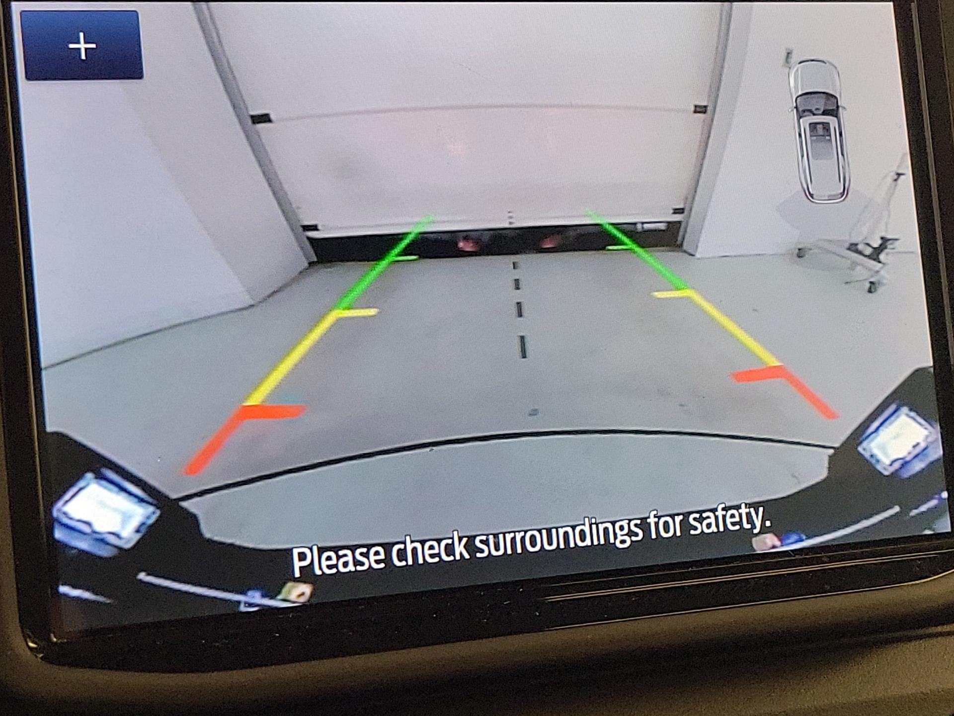 Thumbnail: 2022 Ford Bronco Sport - 14