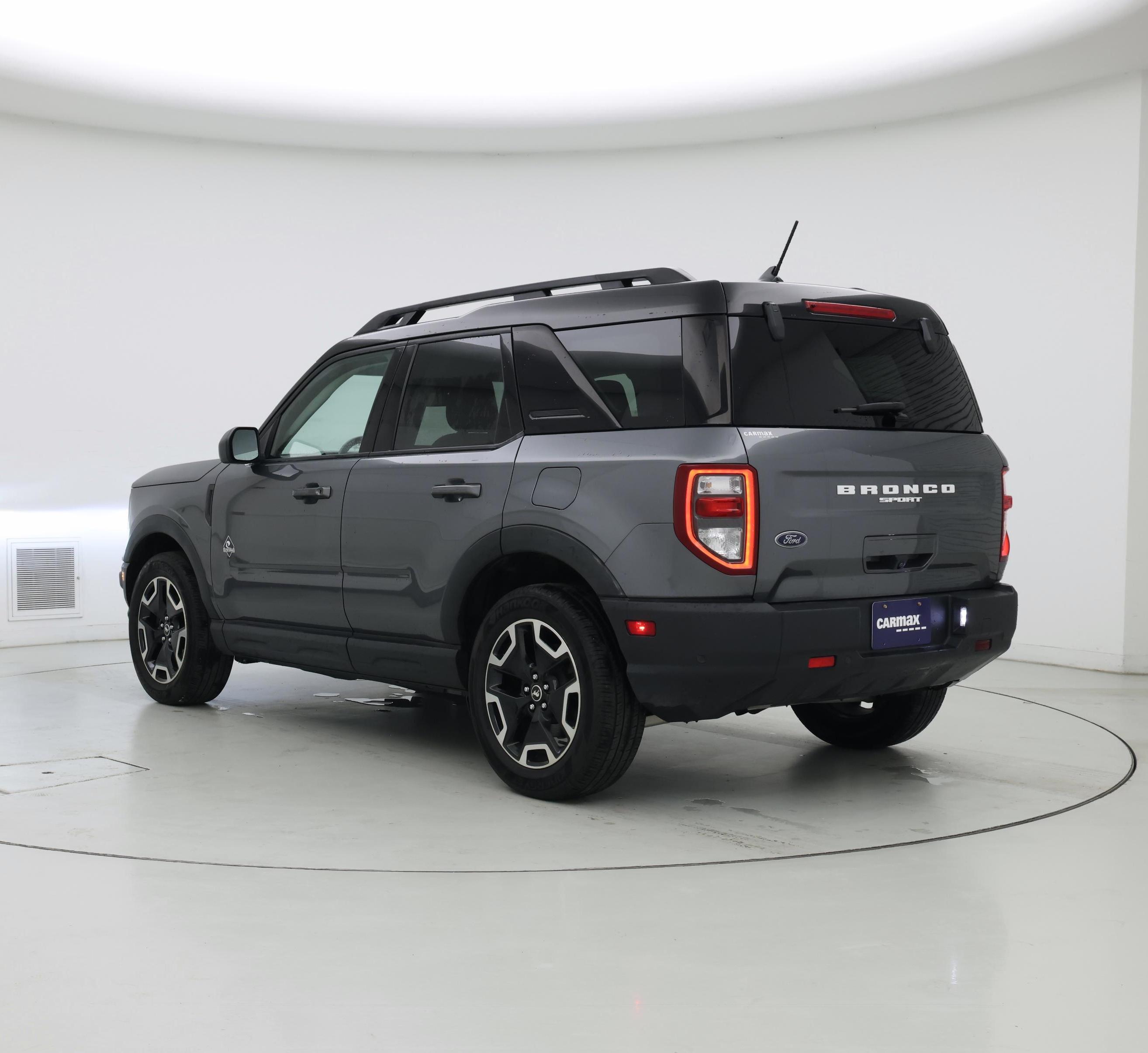 Thumbnail: 2022 Ford Bronco Sport - 2