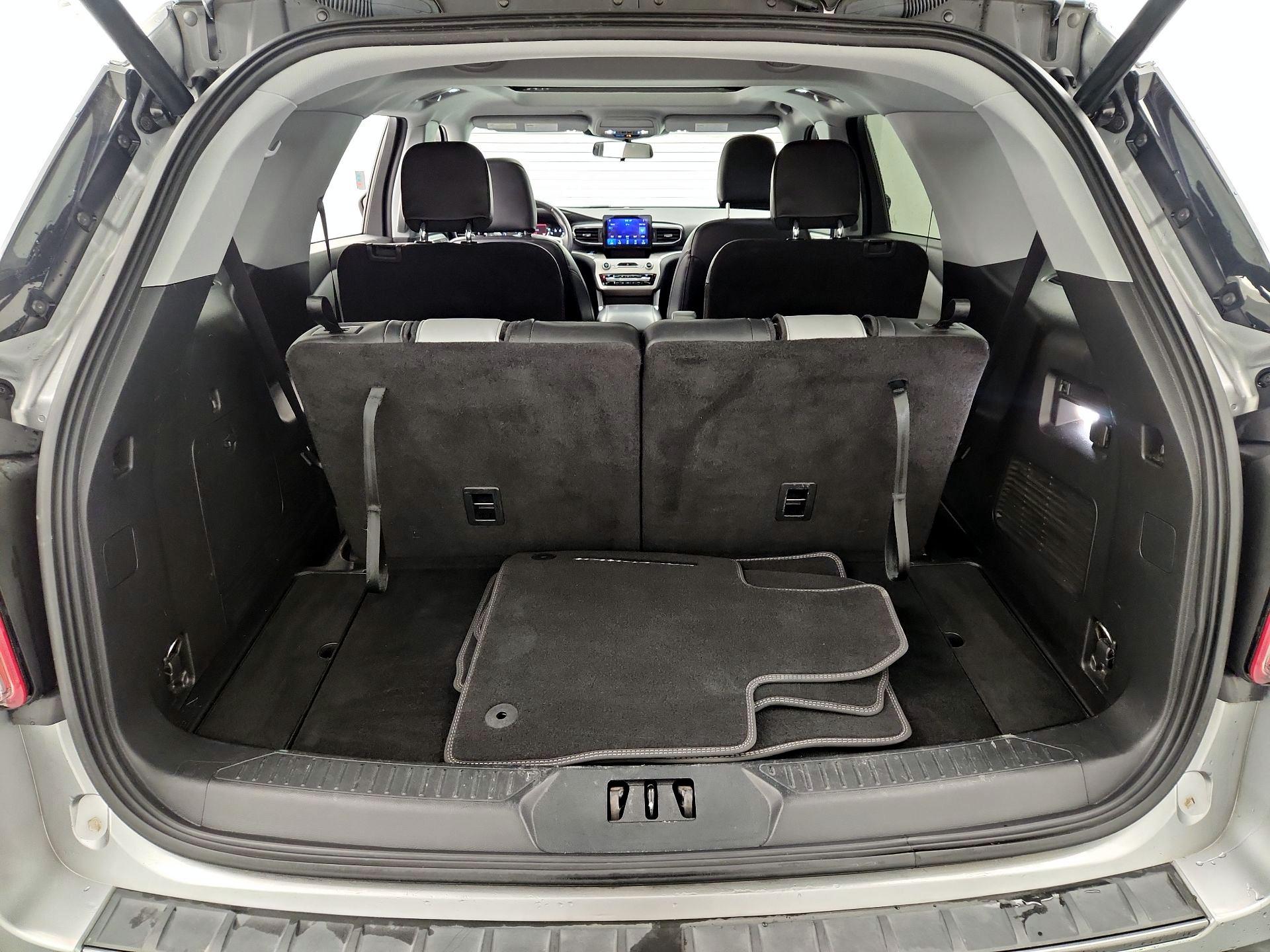 Thumbnail: 2021 Ford Explorer - 20