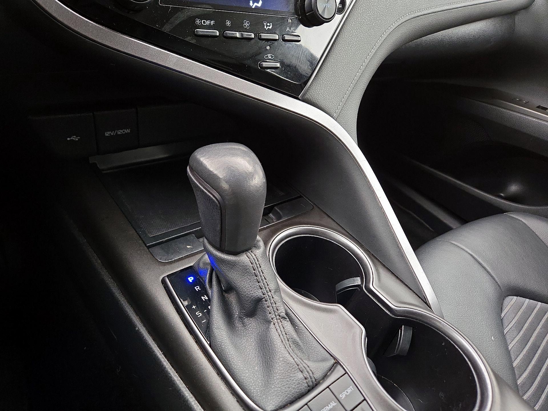 Thumbnail: 2024 Toyota Camry - 17