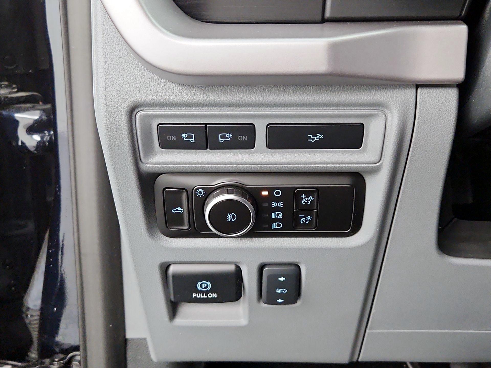 Thumbnail: 2023 Ford F-150 - 13