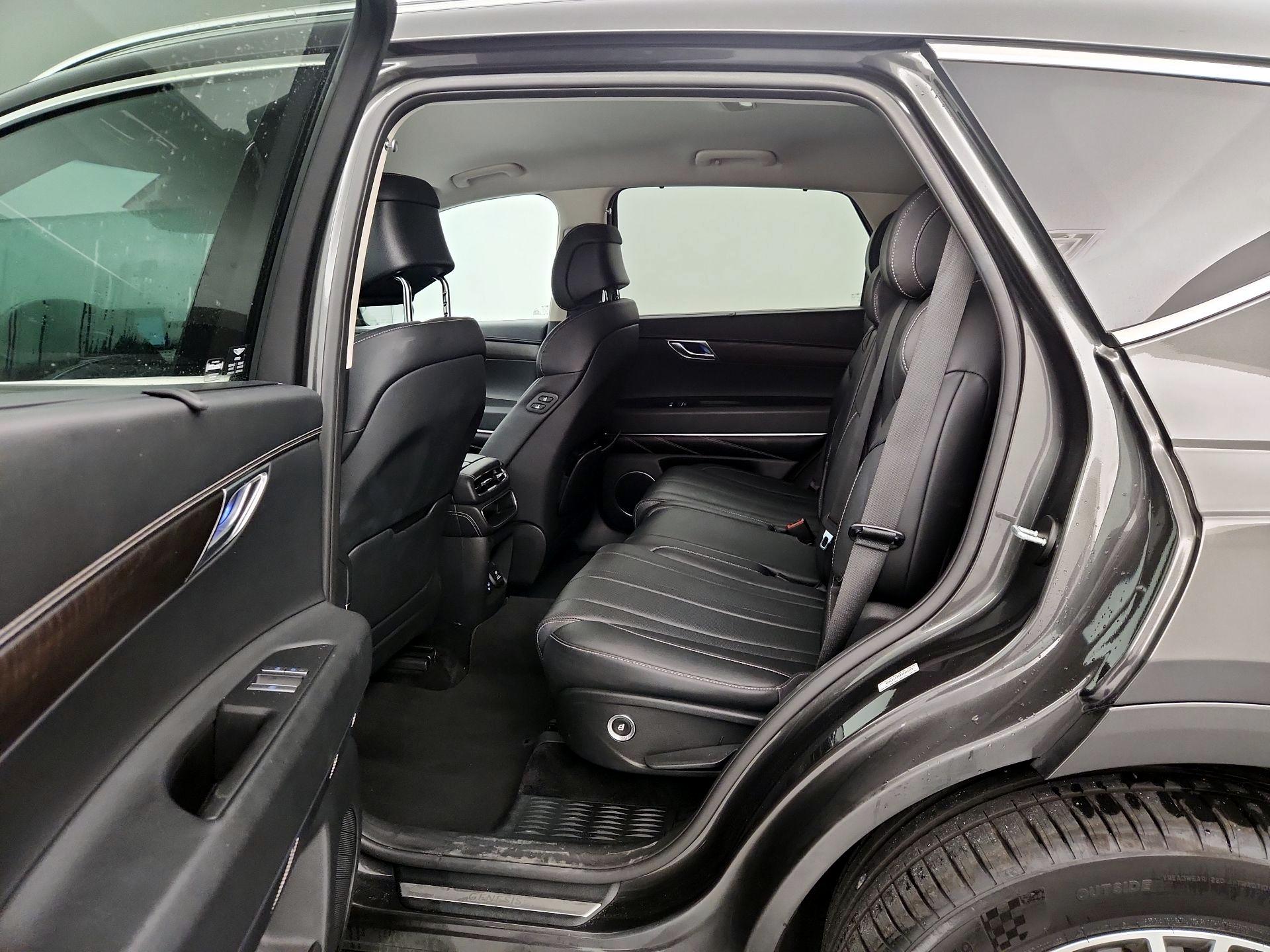 Thumbnail: 2024 Genesis GV80 - 20