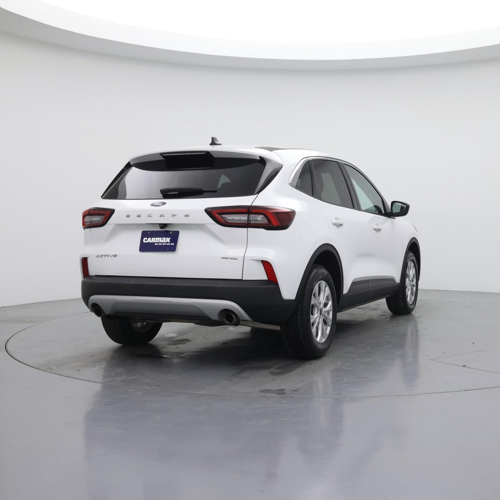 Thumbnail: 2023 Ford Escape - 8