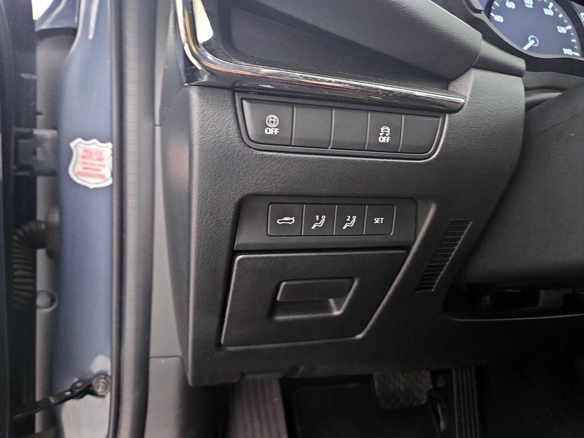 Thumbnail: 2023 Mazda Mazda3 - 13