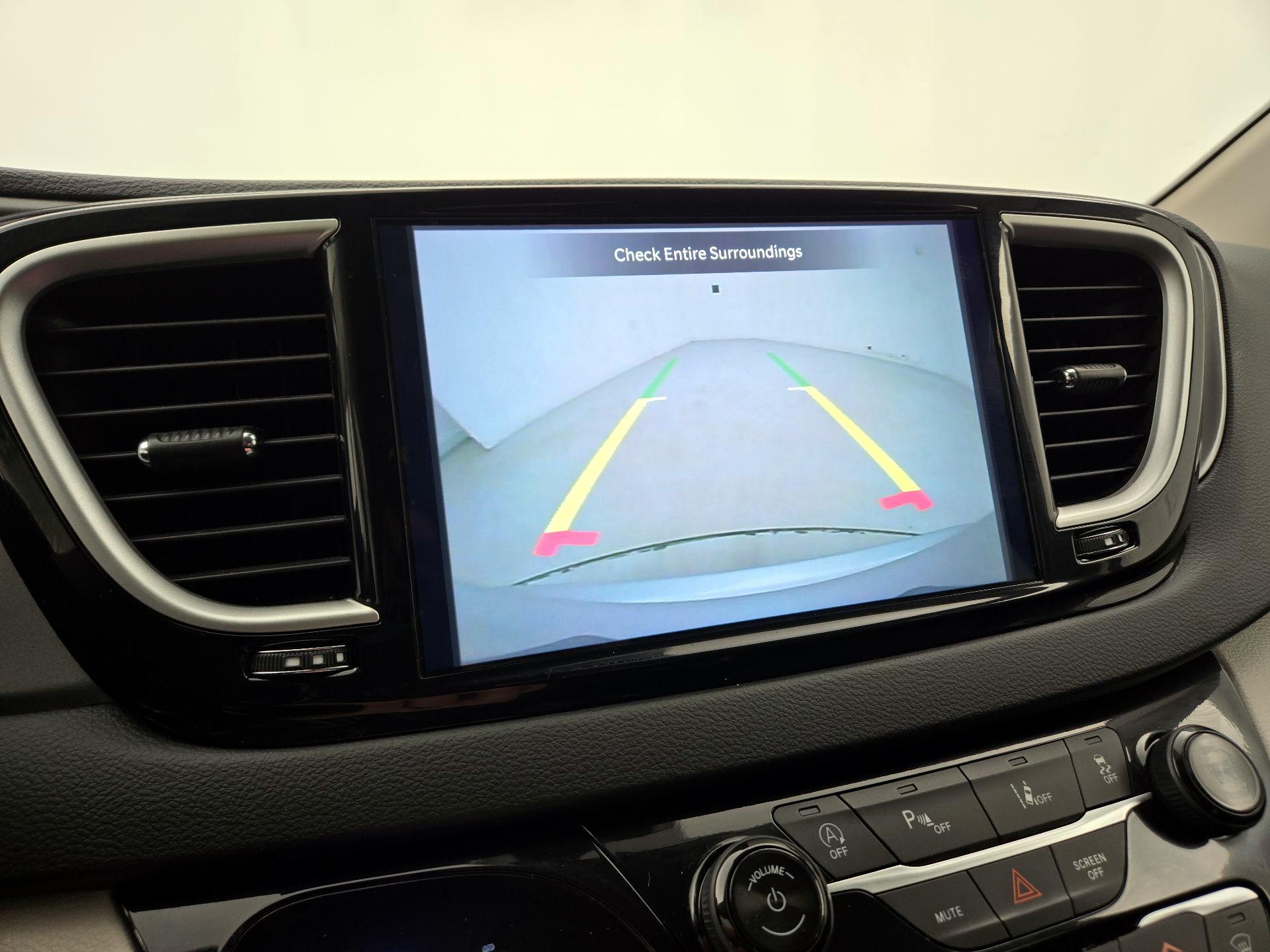 Thumbnail: 2024 Chrysler Pacifica - 14