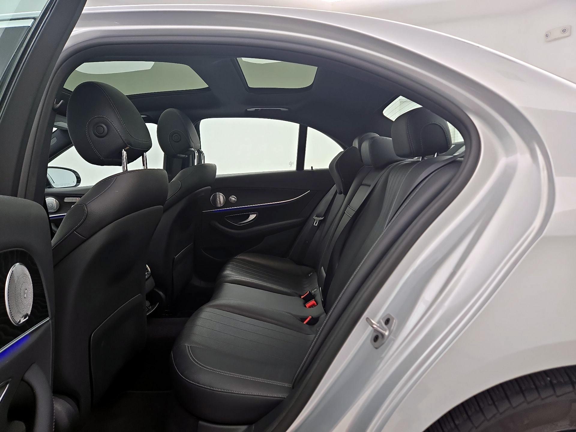 Thumbnail: 2020 Mercedes-Benz E-Class - 20