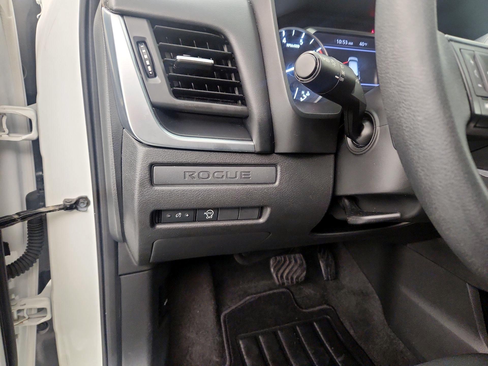 Thumbnail: 2023 Nissan Rogue - 13