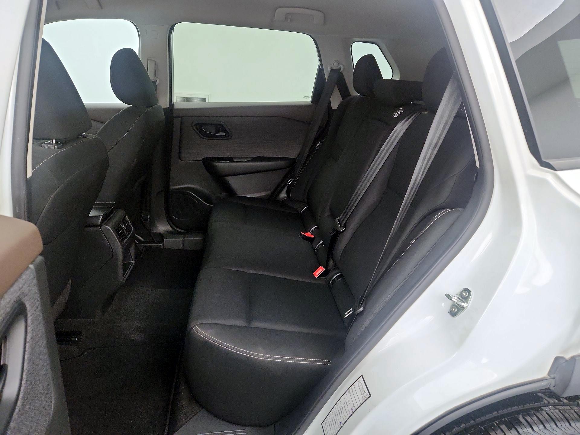 Thumbnail: 2023 Nissan Rogue - 19