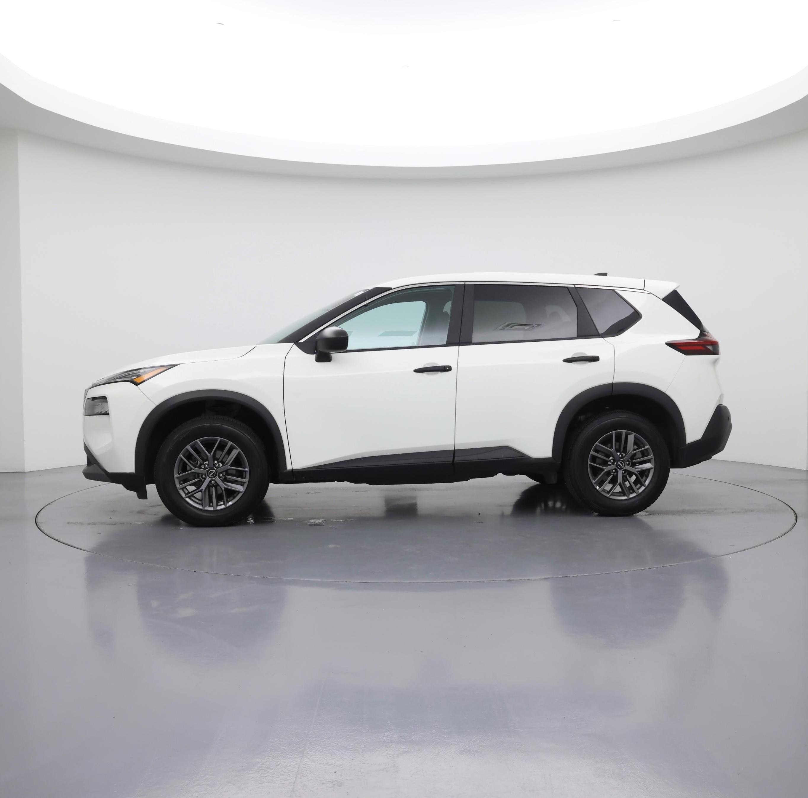 Thumbnail: 2023 Nissan Rogue - 3