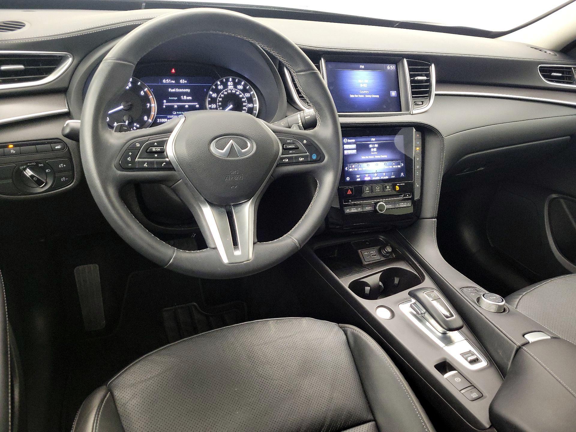 Thumbnail: 2023 INFINITI QX50 - 9