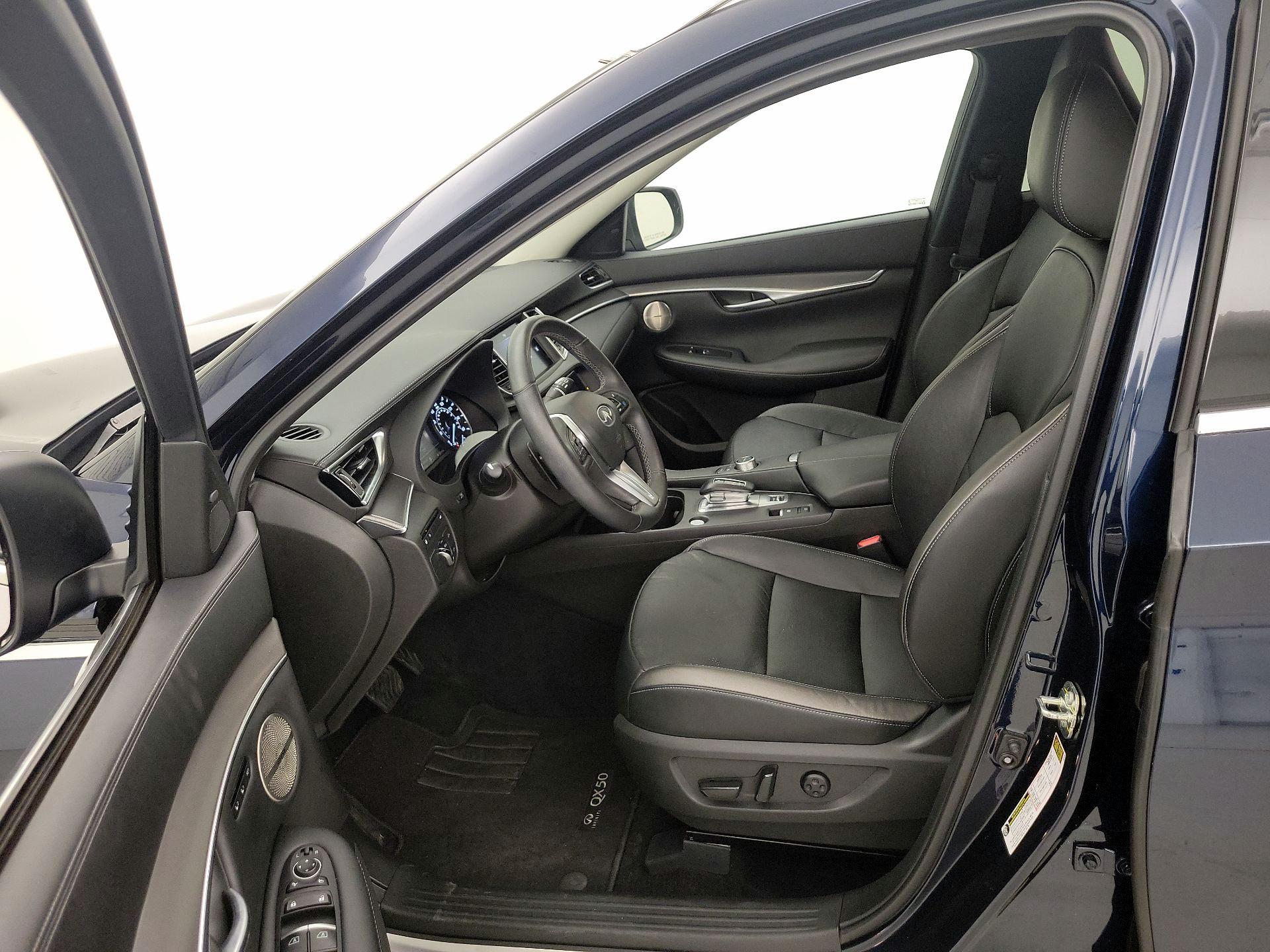 Thumbnail: 2023 INFINITI QX50 - 11