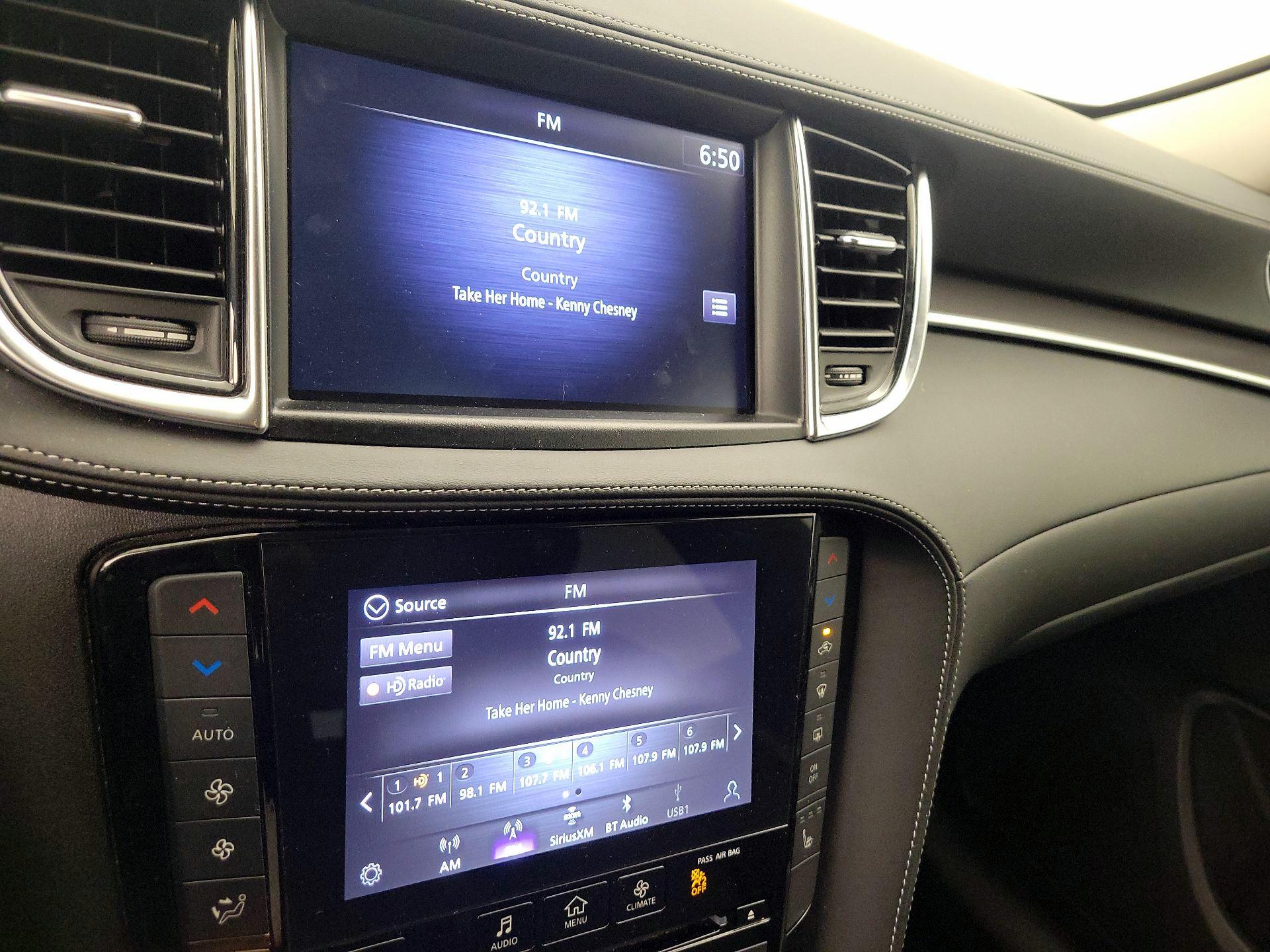 Thumbnail: 2023 INFINITI QX50 - 15