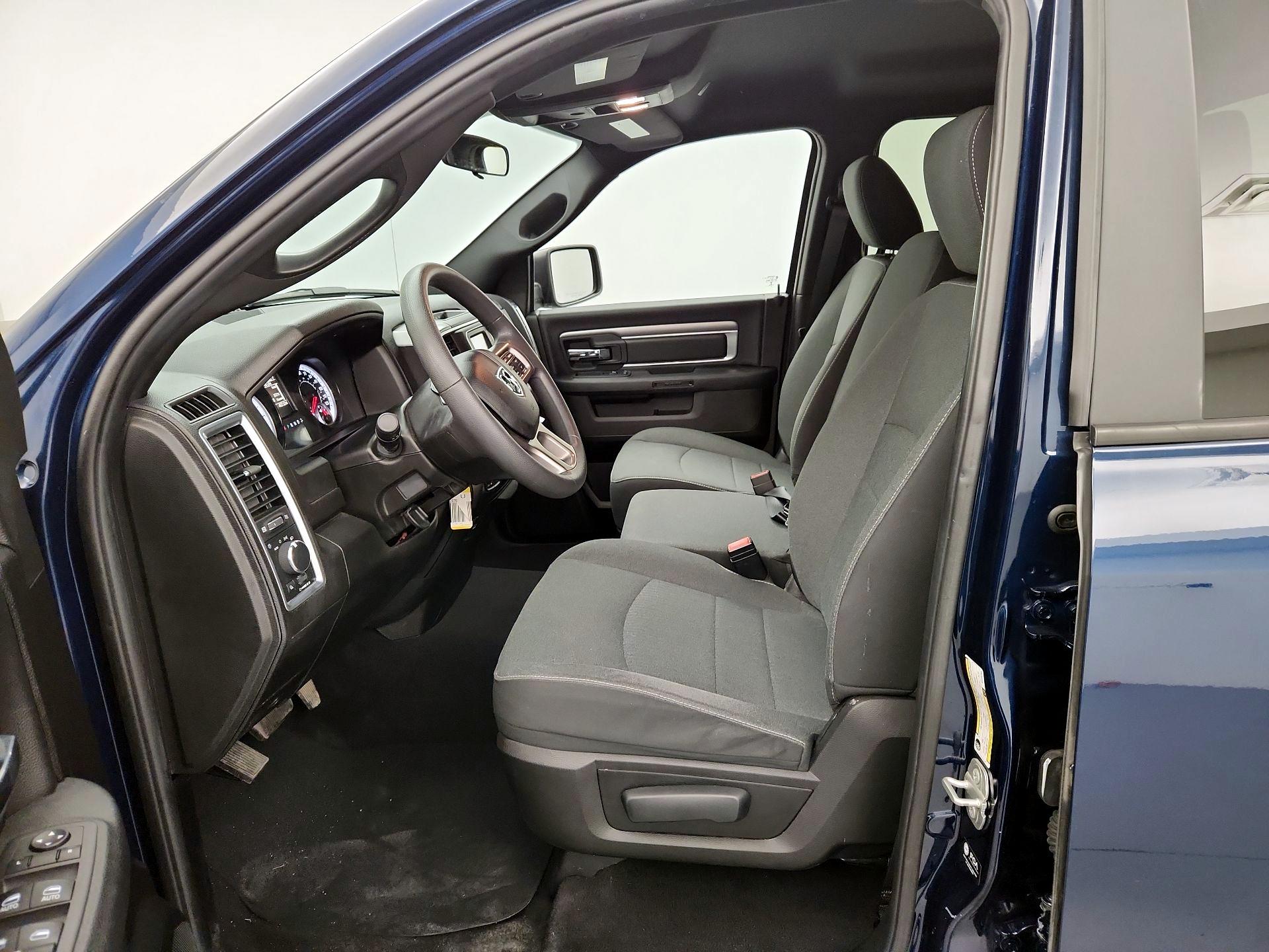 Thumbnail: 2022 RAM 1500 Classic - 11