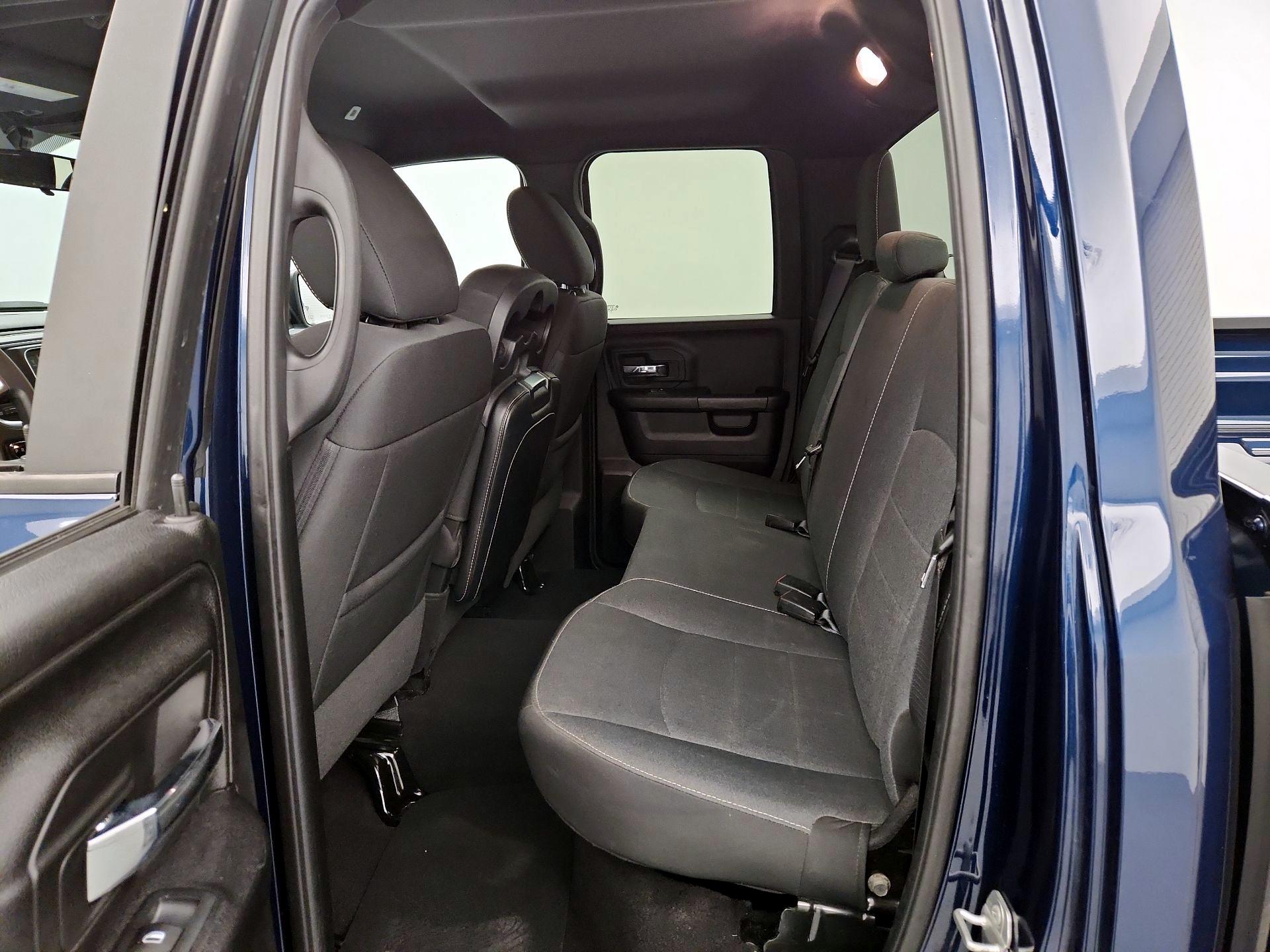 Thumbnail: 2022 RAM 1500 Classic - 19