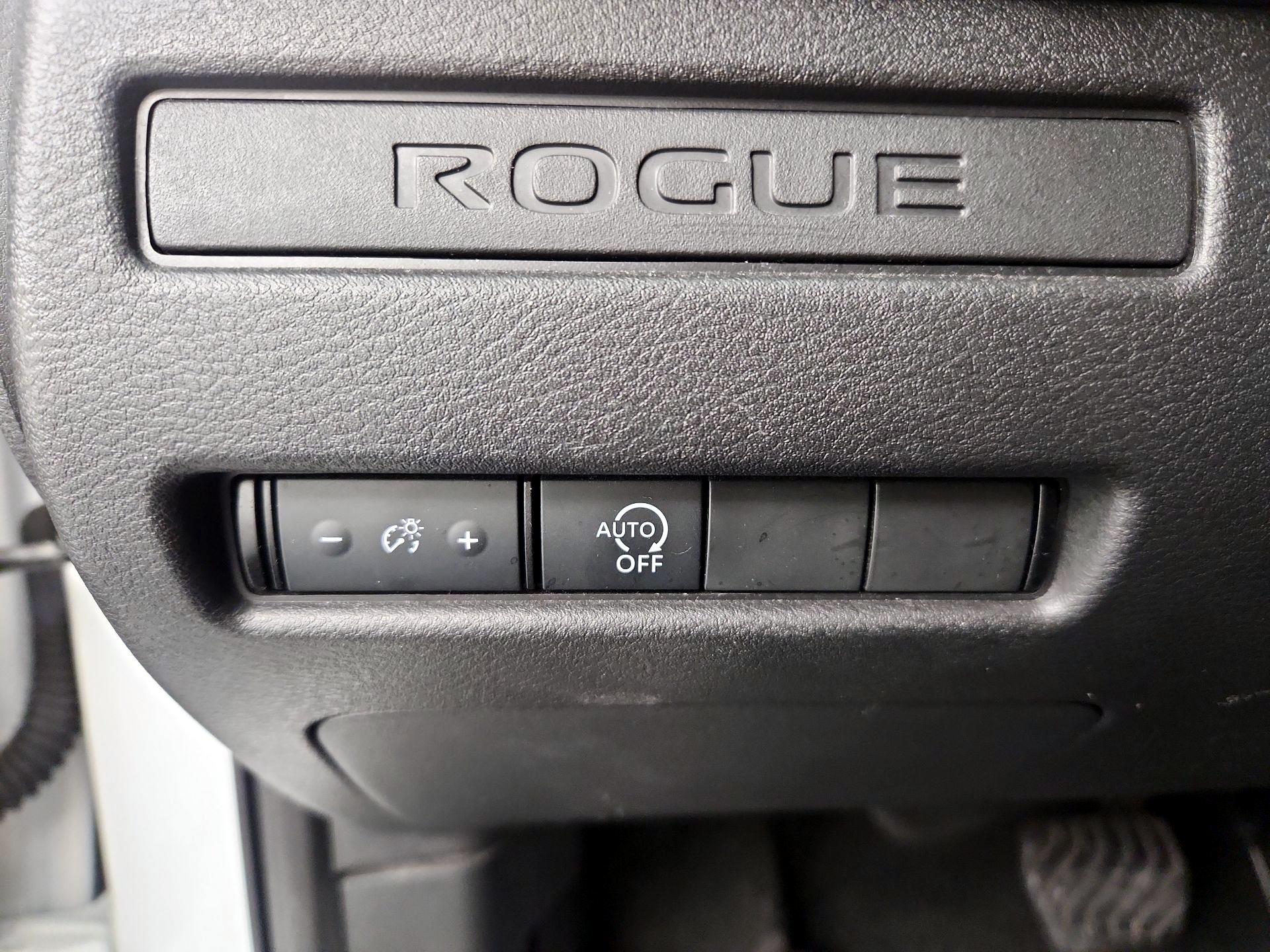 Thumbnail: 2023 Nissan Rogue - 13
