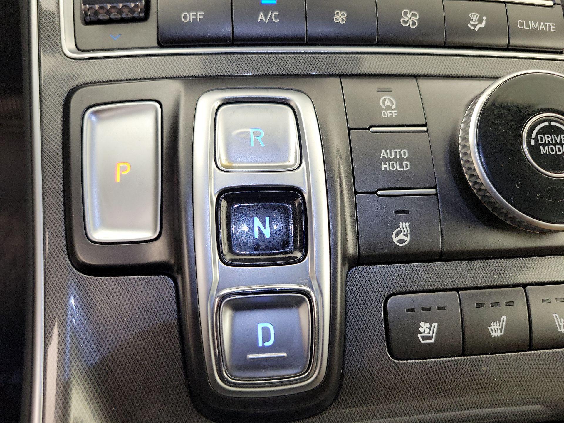 Thumbnail: 2023 Hyundai Santa Fe - 18