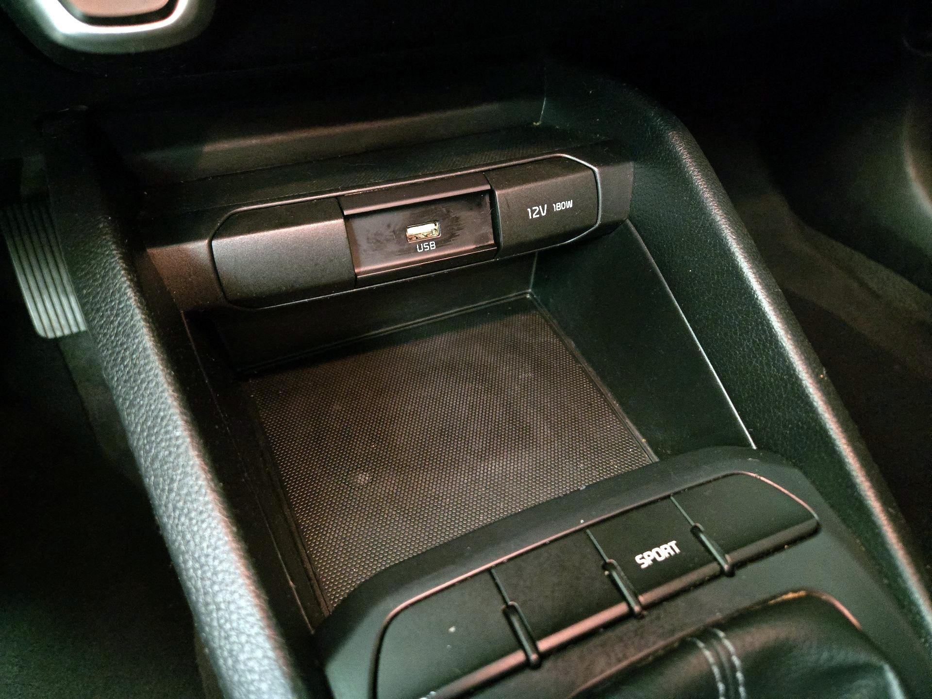 Thumbnail: 2023 Kia Rio - 18