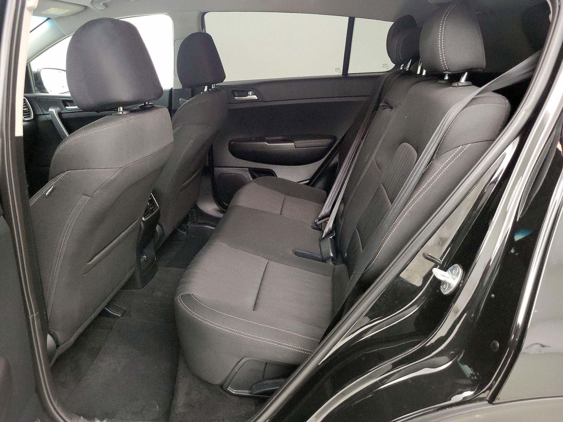 Thumbnail: 2022 Kia Sportage - 19