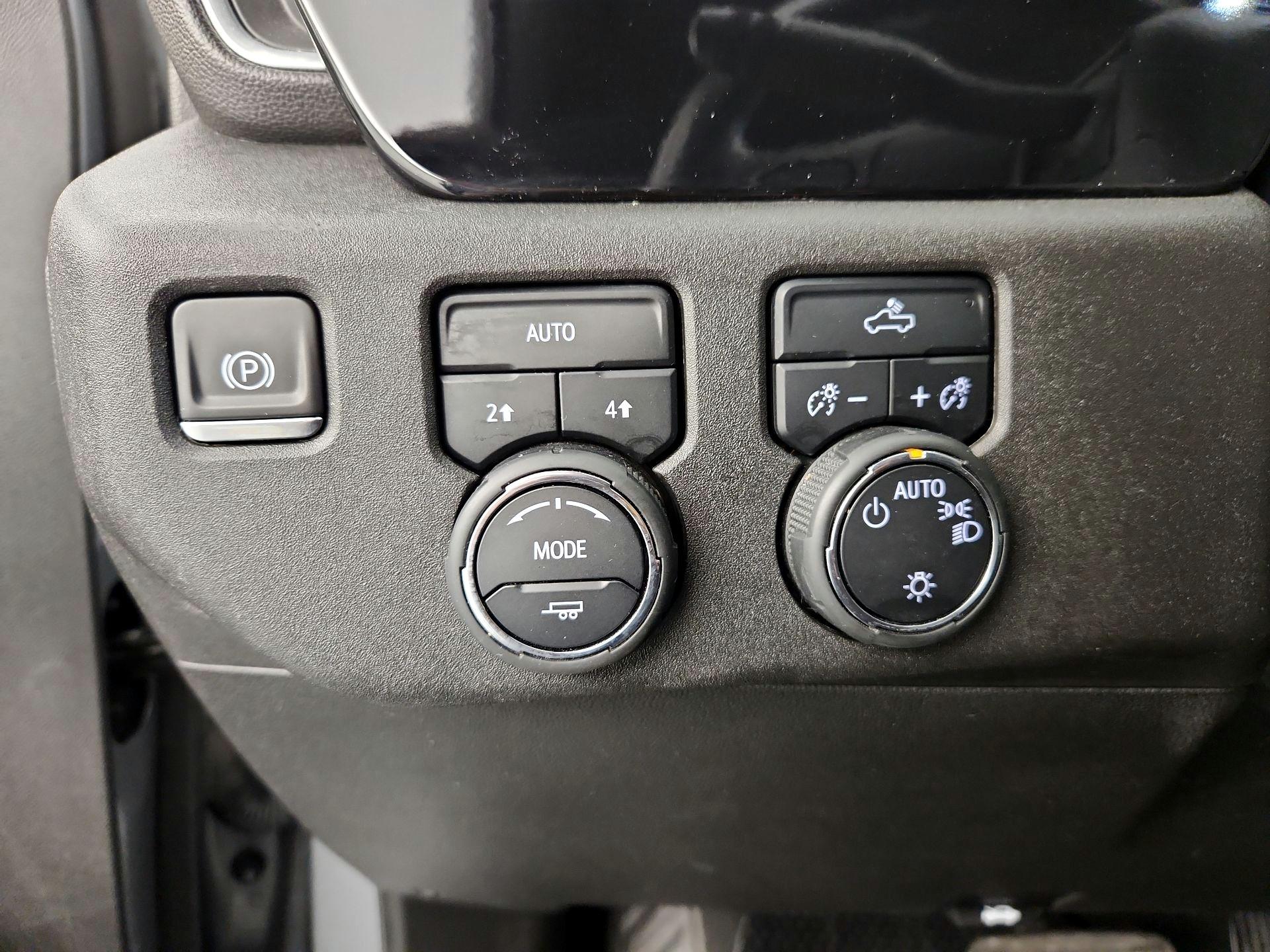 Thumbnail: 2023 Chevrolet Silverado 1500 - 13