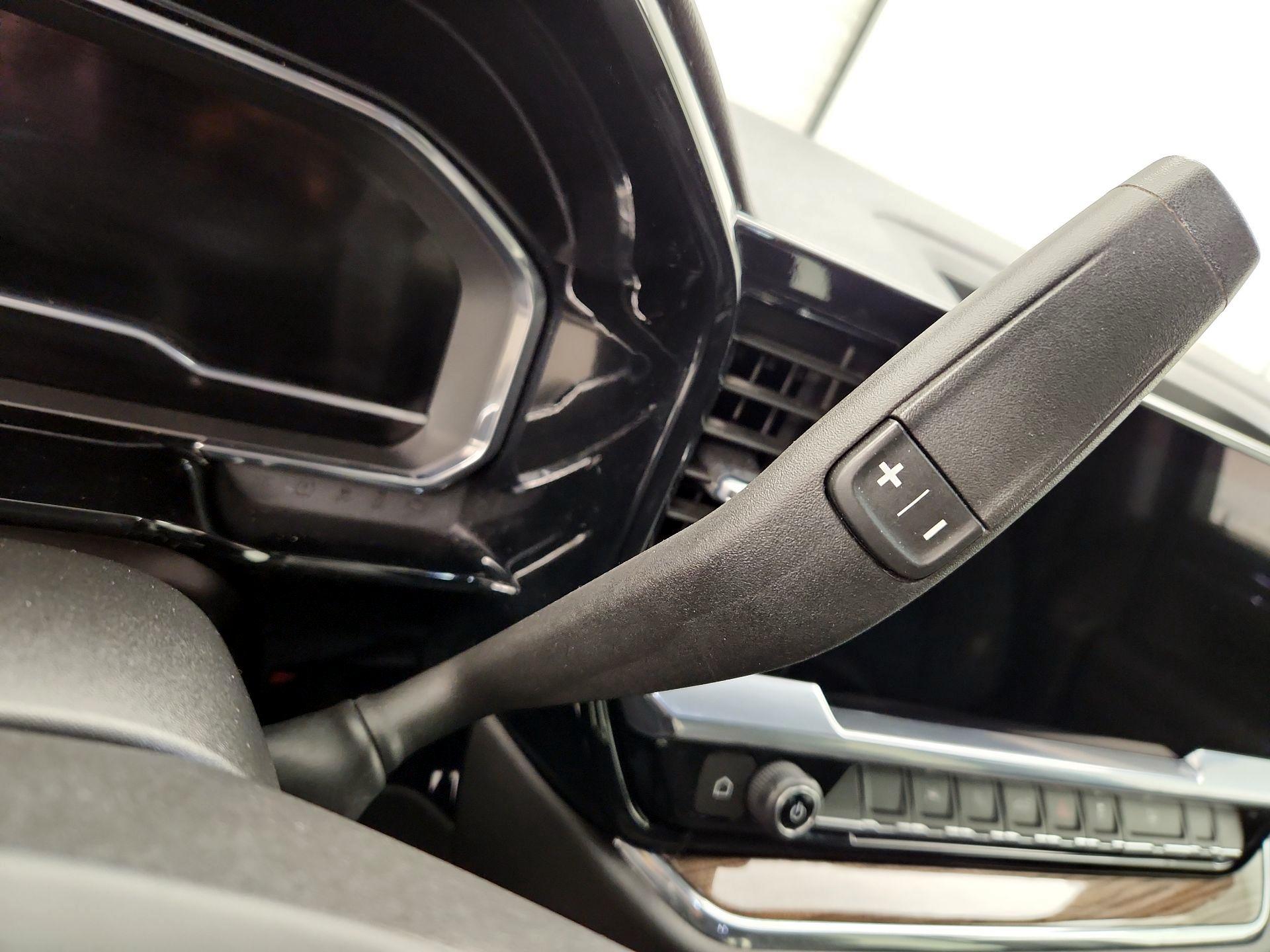 Thumbnail: 2023 Chevrolet Silverado 1500 - 17