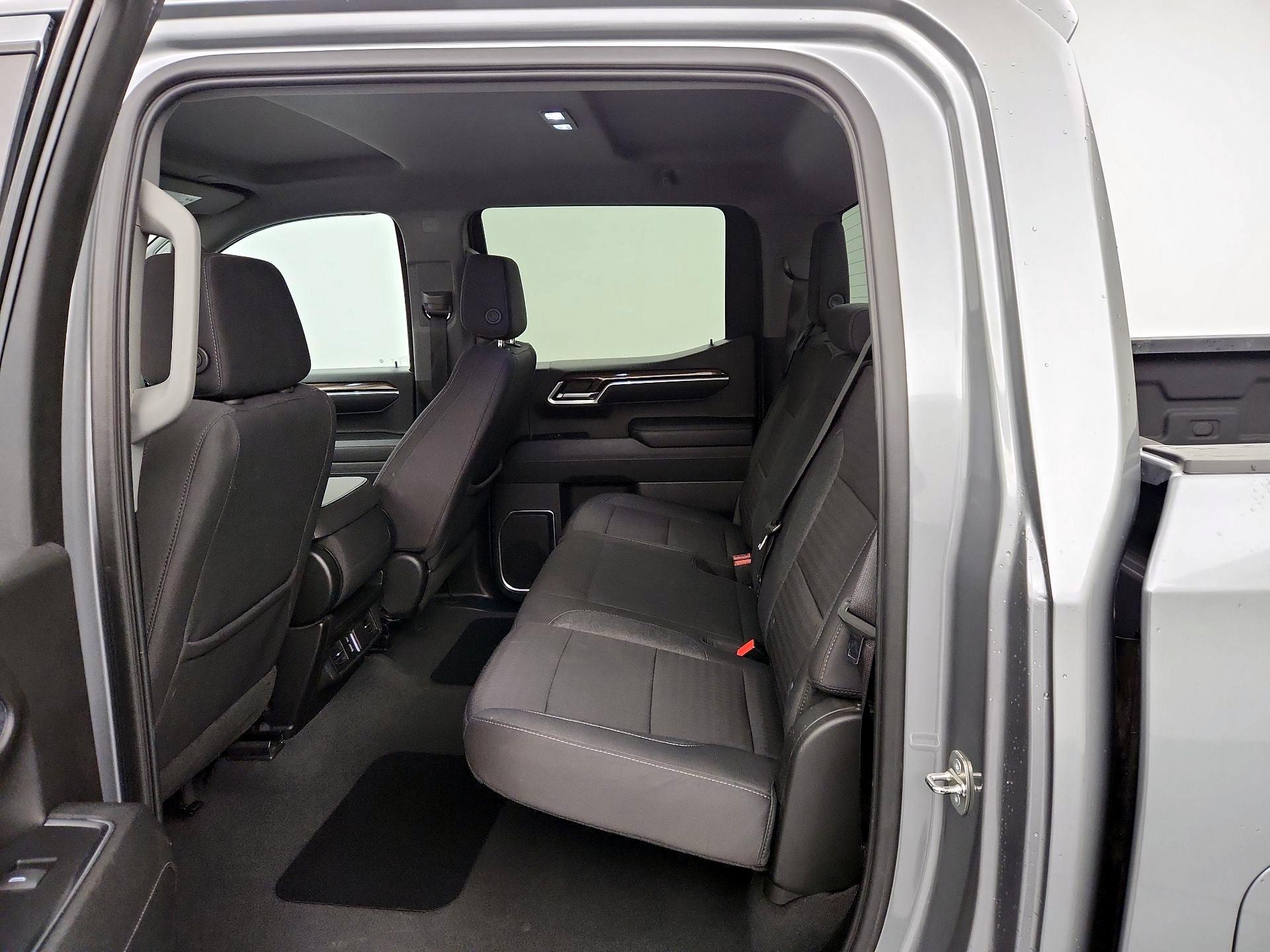 Thumbnail: 2023 Chevrolet Silverado 1500 - 19