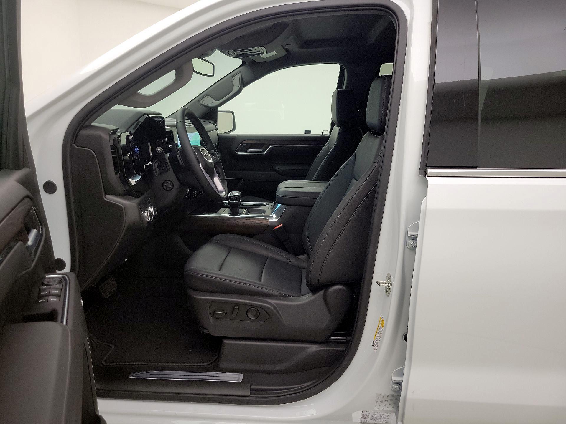 Thumbnail: 2025 GMC Sierra 1500 - 11