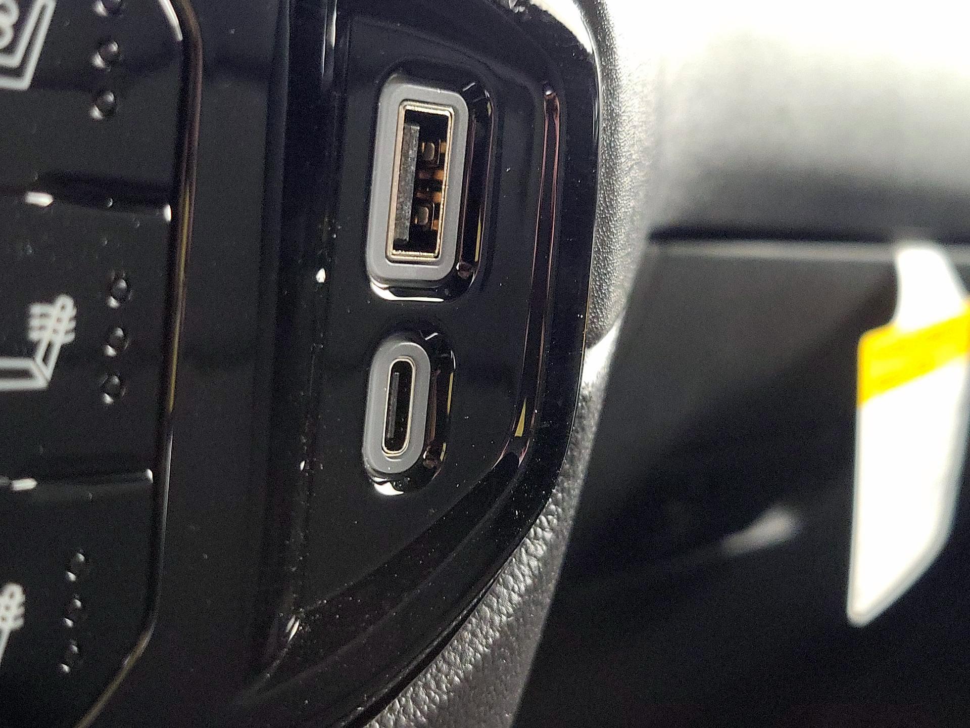 Thumbnail: 2025 GMC Sierra 1500 - 19