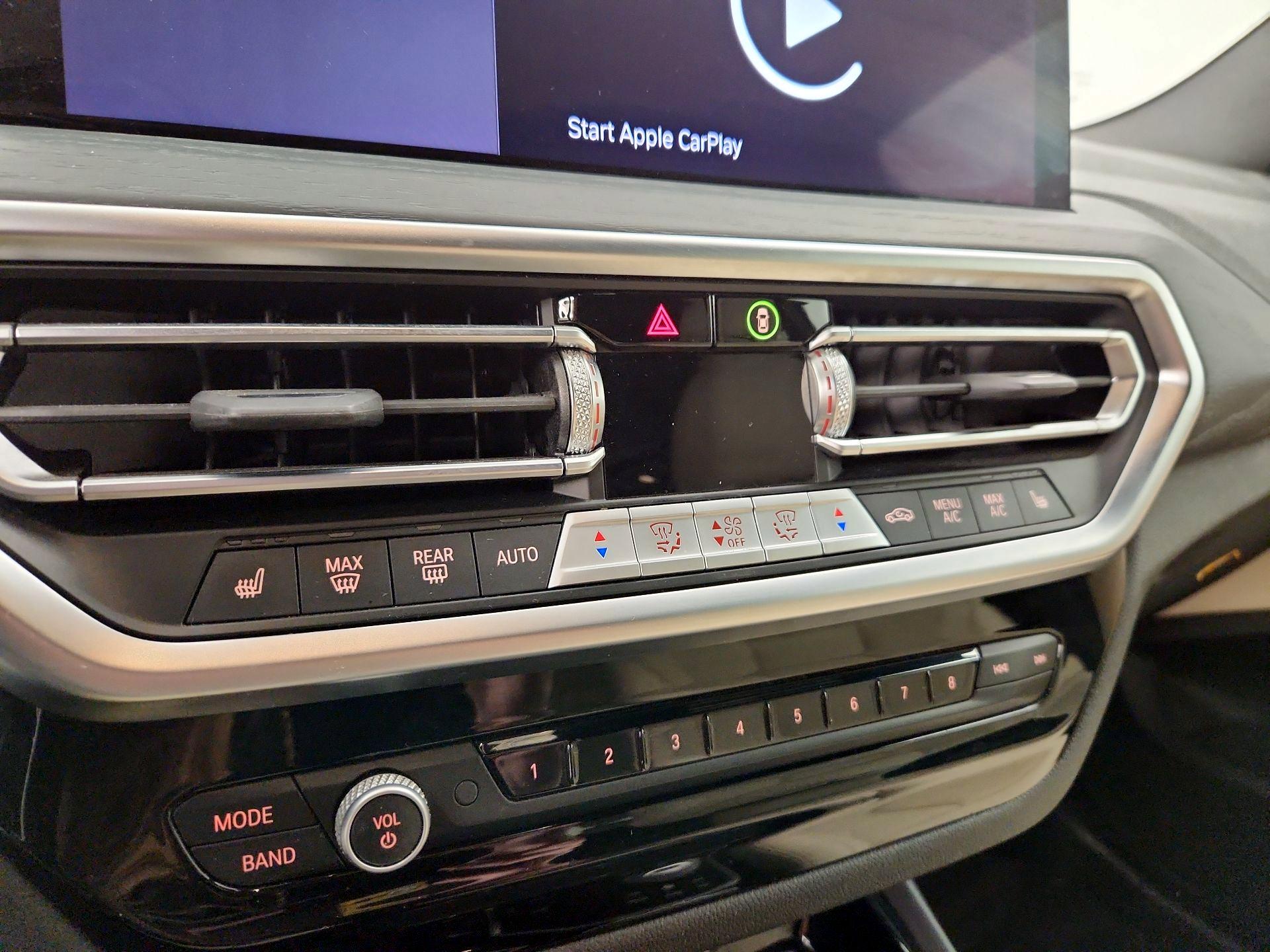 Thumbnail: 2023 BMW X3 - 16