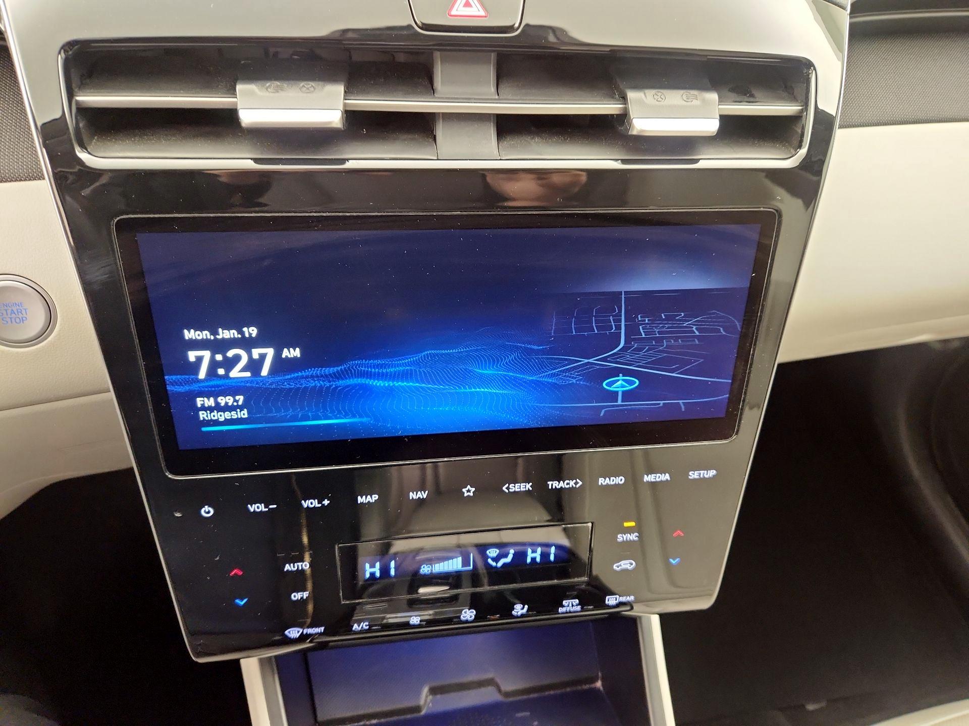 Thumbnail: 2023 Hyundai Tucson - 16