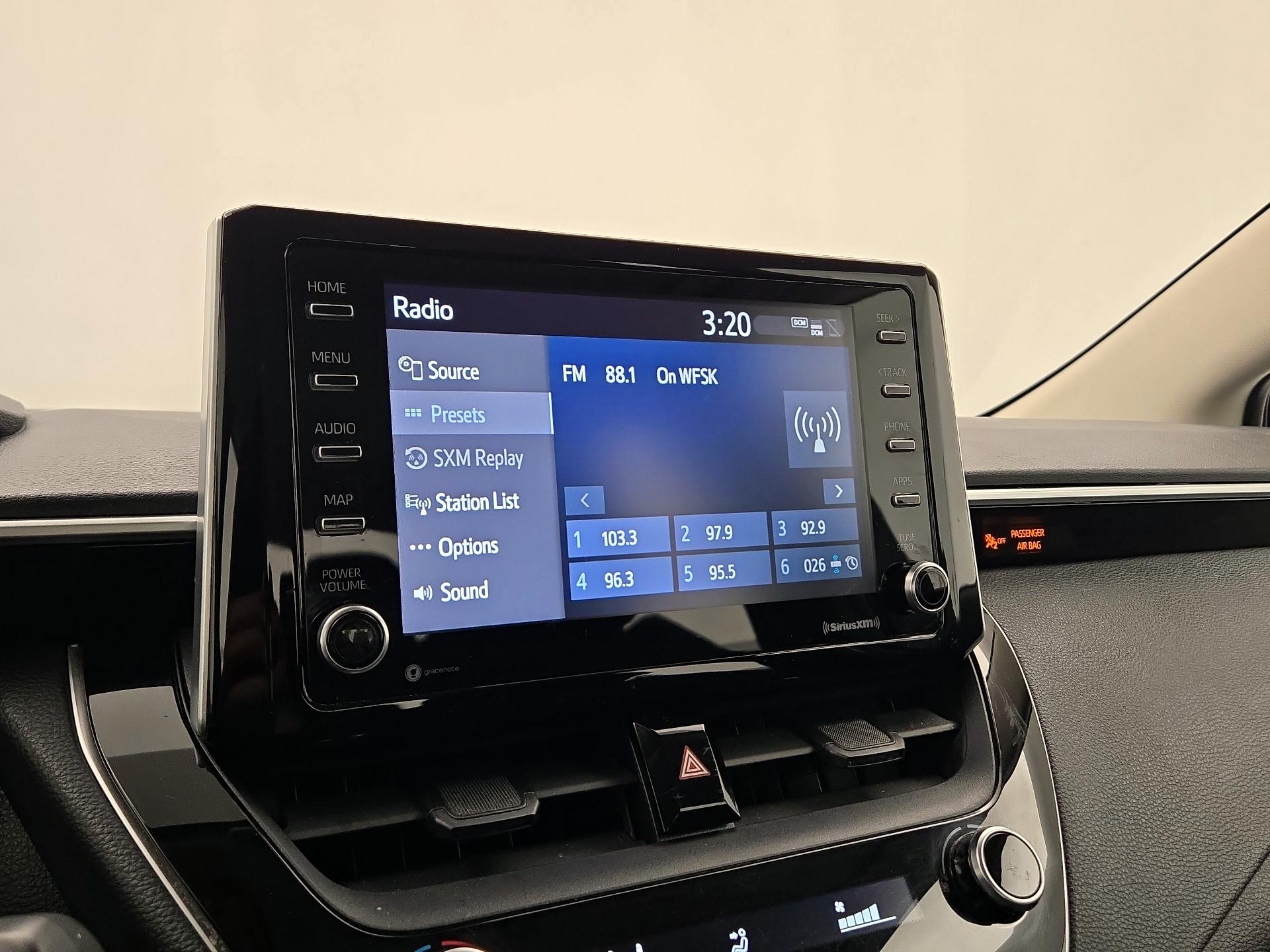 Thumbnail: 2021 Toyota Corolla - 15