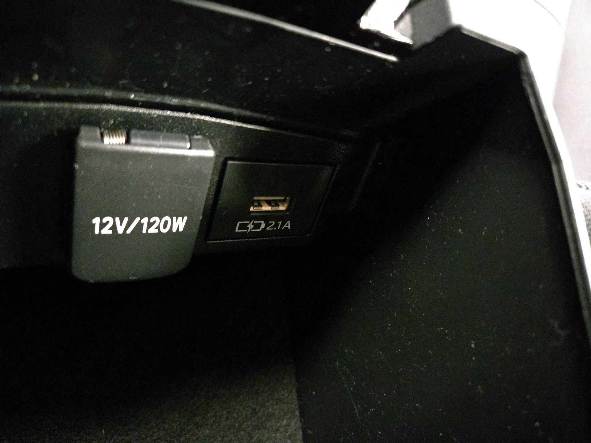 Thumbnail: 2021 Toyota Corolla - 18