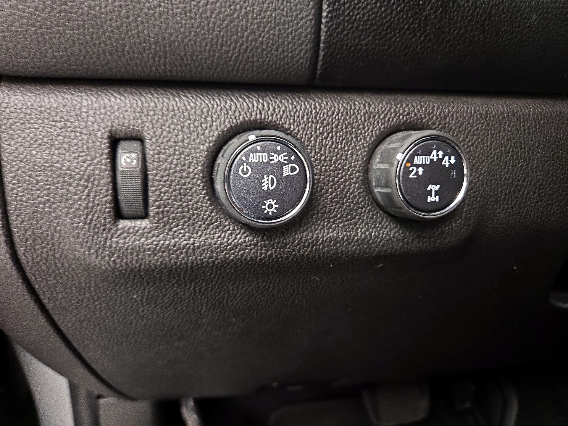 Thumbnail: 2020 Chevrolet Colorado - 13