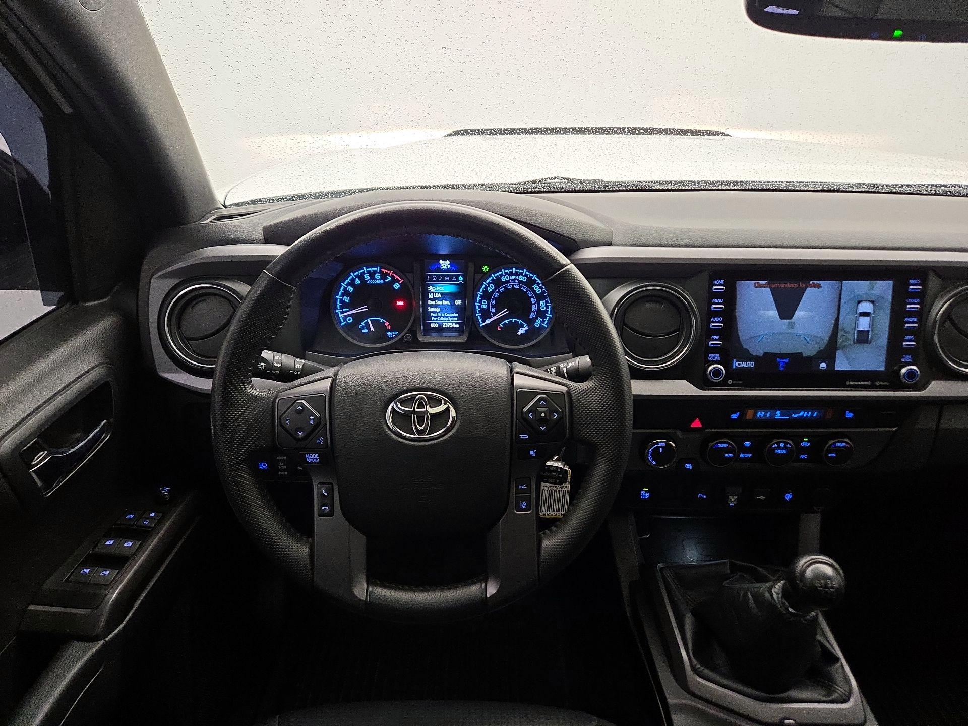 Thumbnail: 2023 Toyota Tacoma - 10