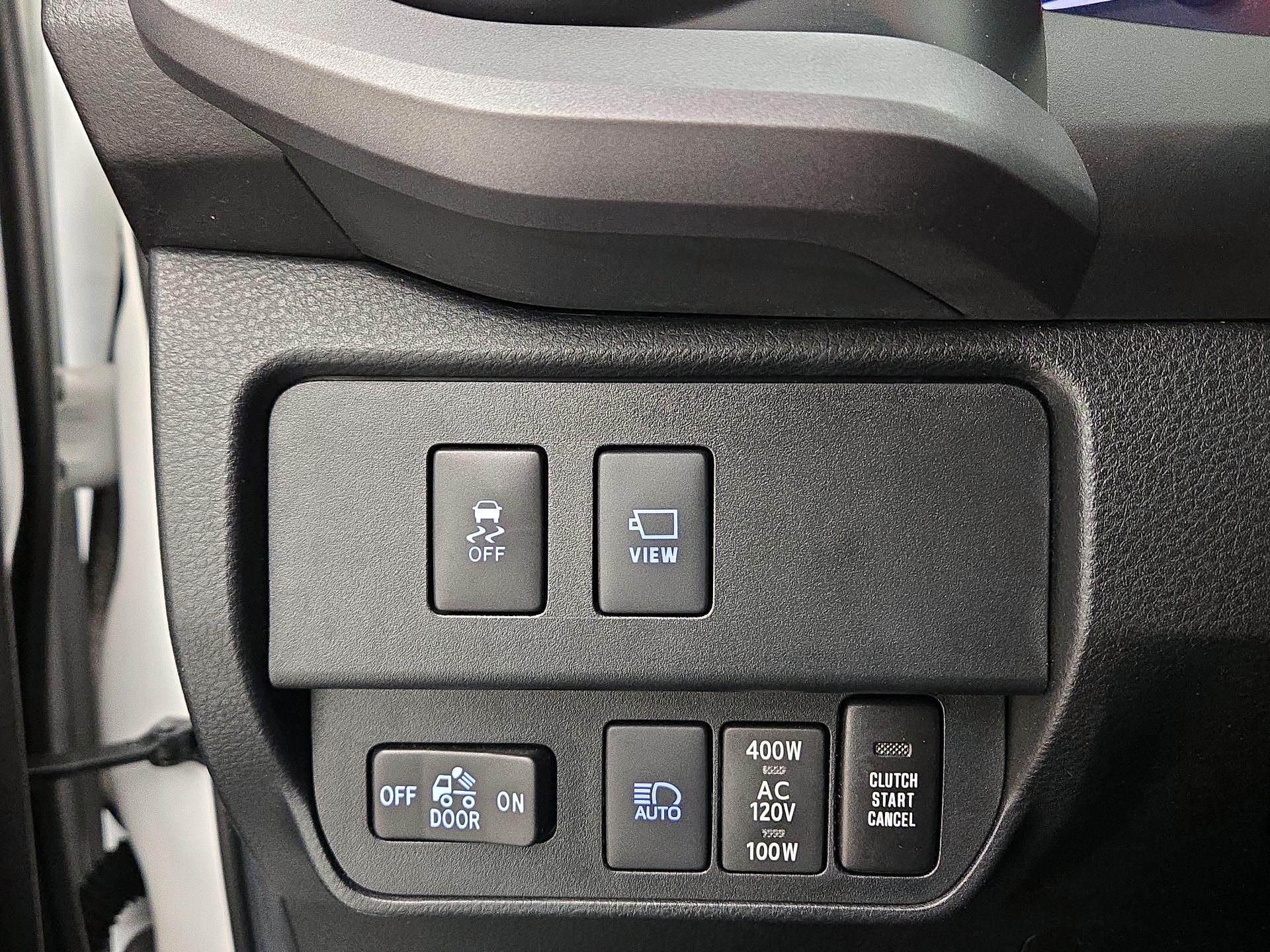 Thumbnail: 2023 Toyota Tacoma - 13