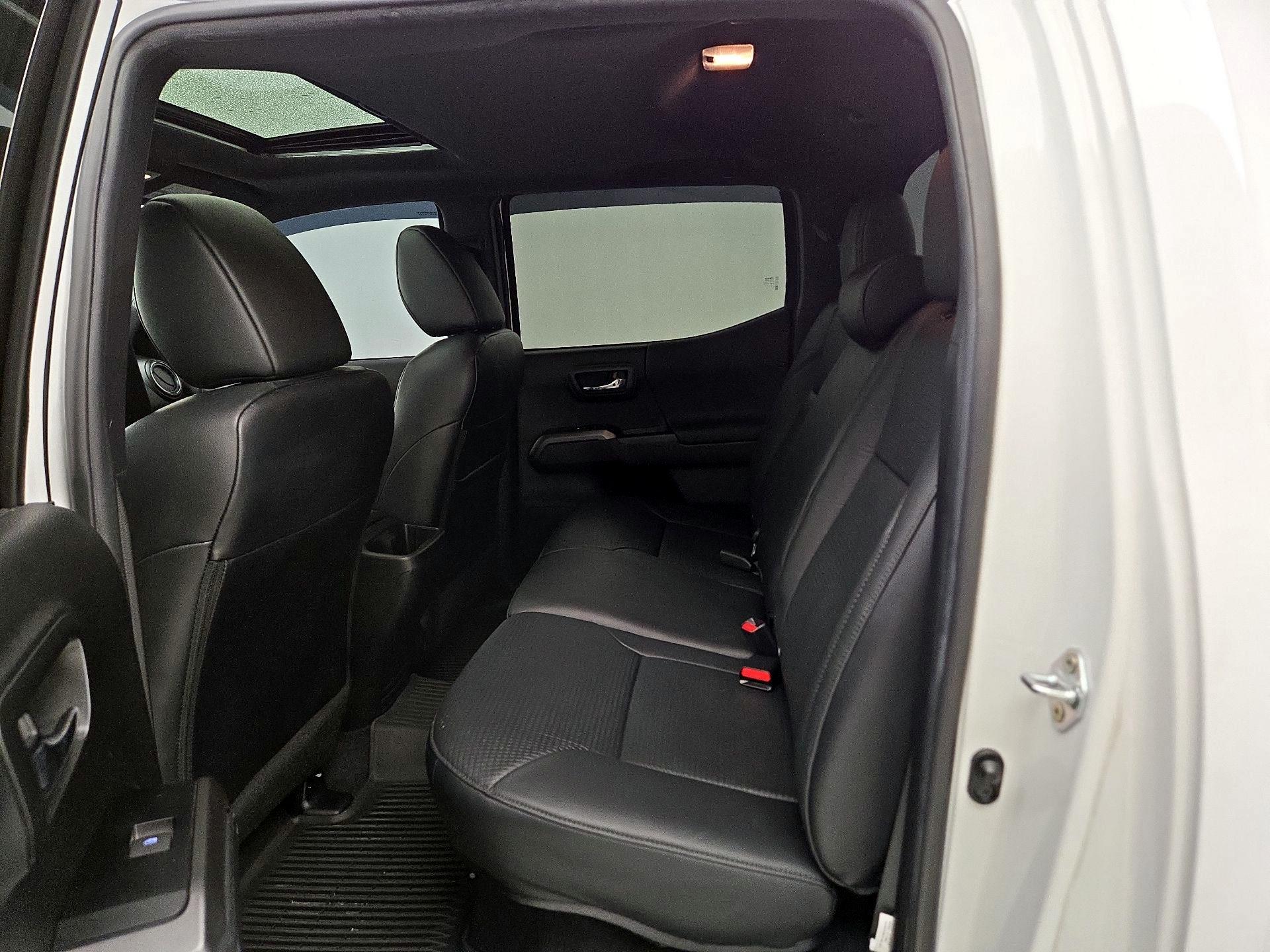 Thumbnail: 2023 Toyota Tacoma - 20