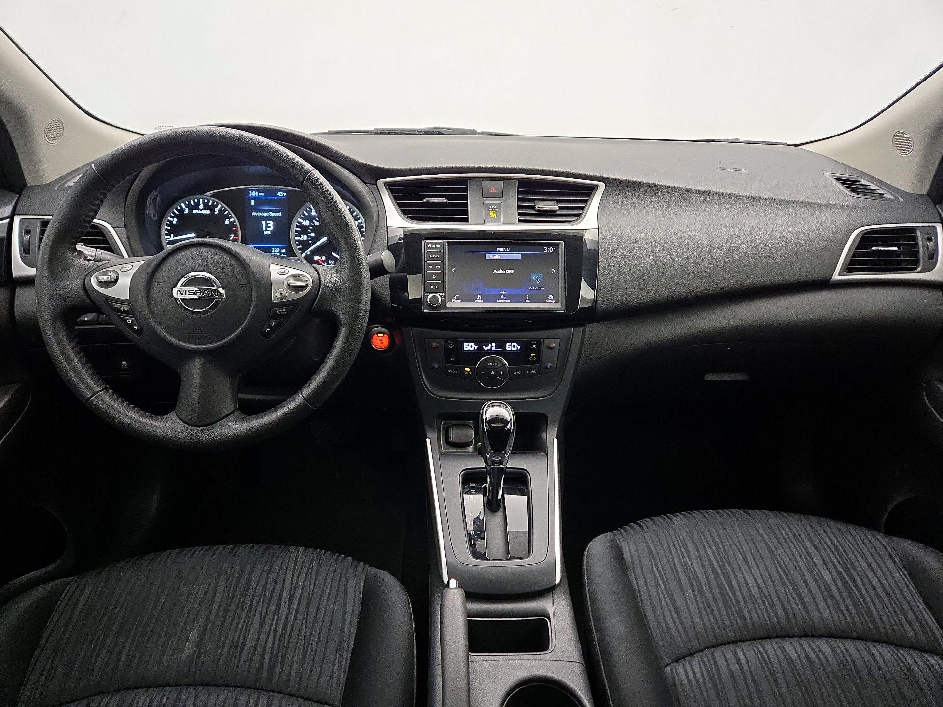 Thumbnail: 2019 Nissan Sentra - 9