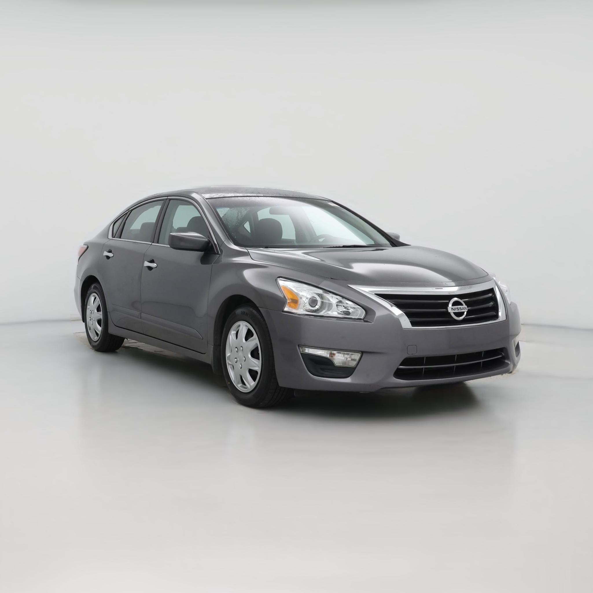 Thumbnail: 2015 Nissan Altima - 1