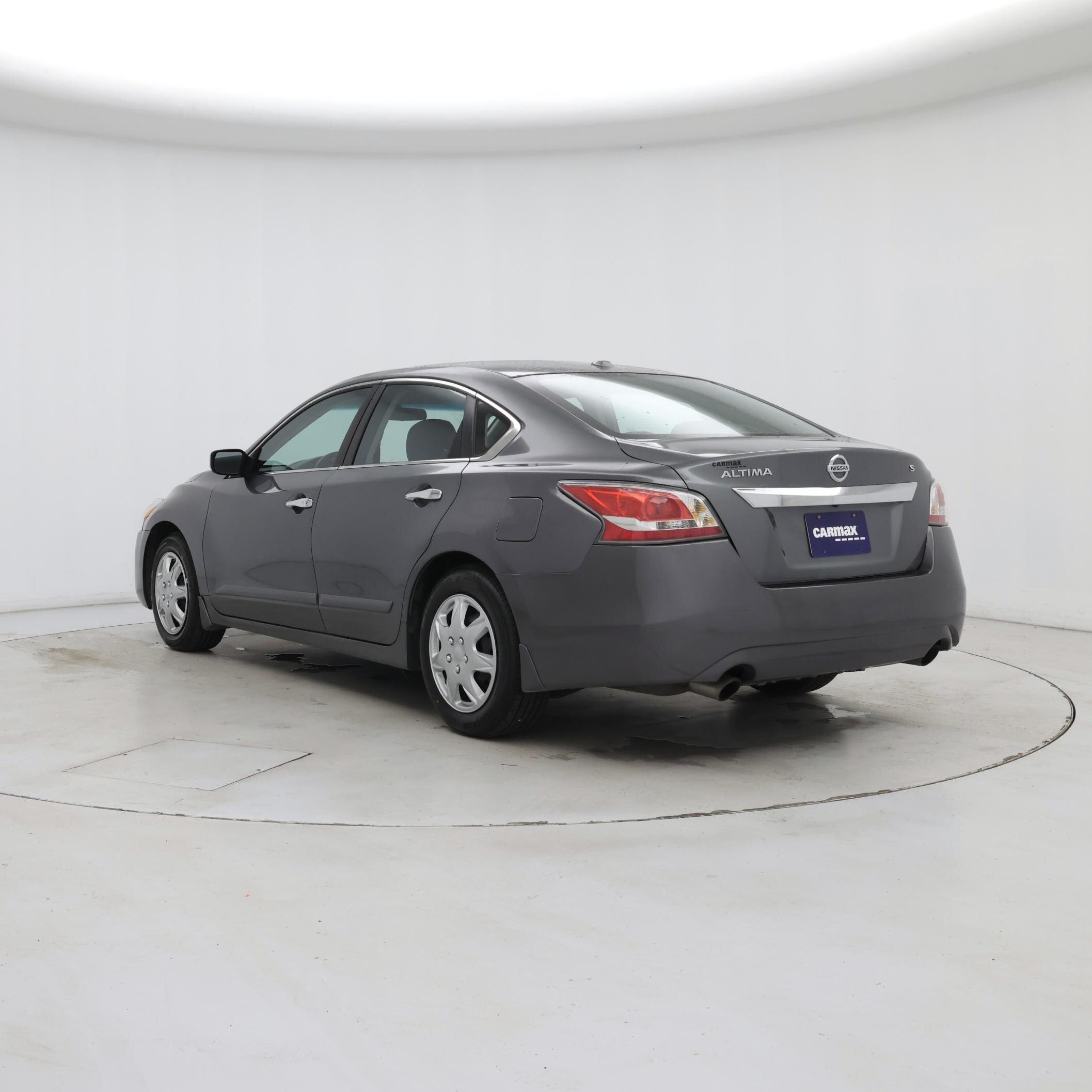 Thumbnail: 2015 Nissan Altima - 2