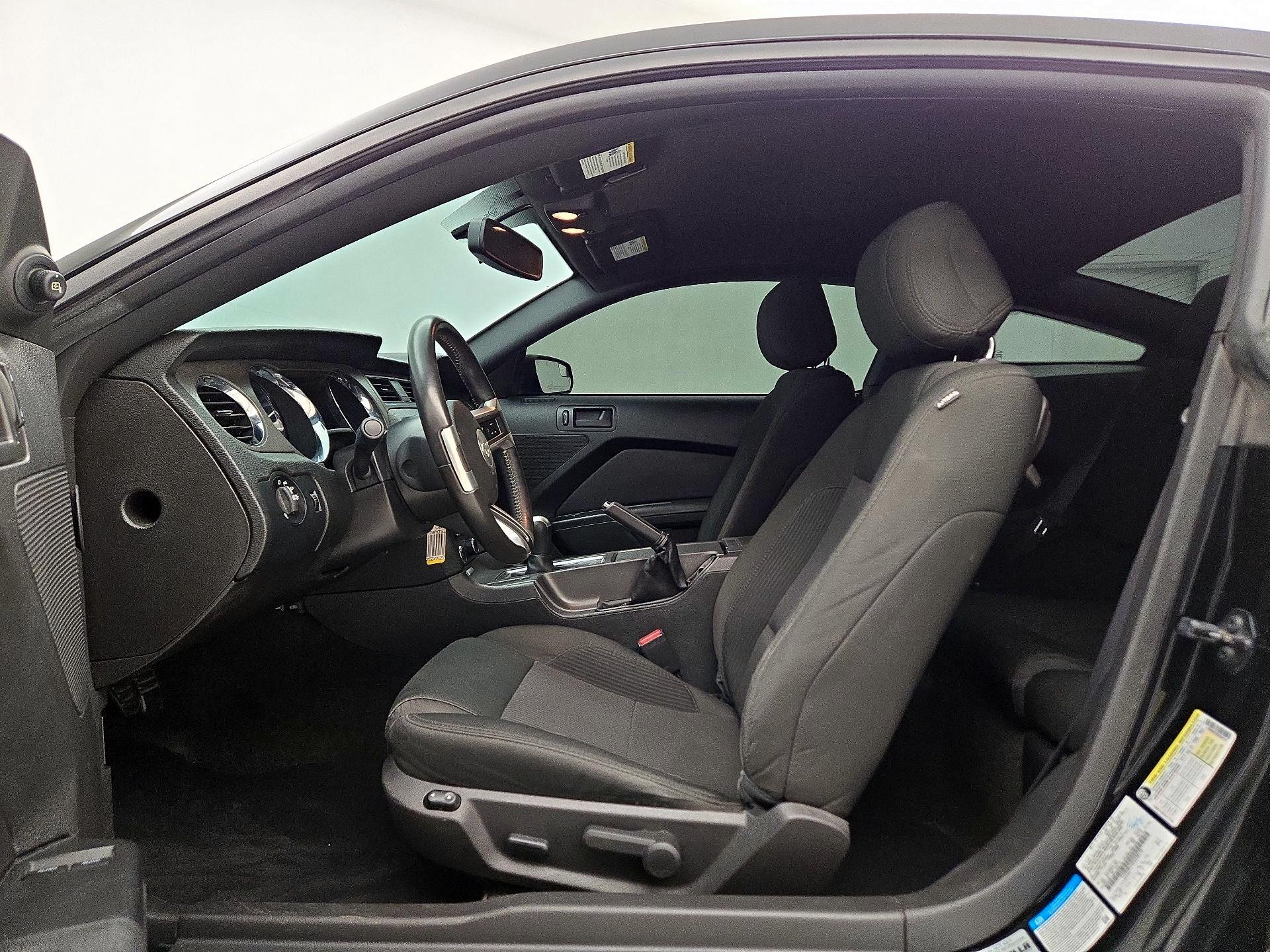 Thumbnail: 2014 Ford Mustang - 11