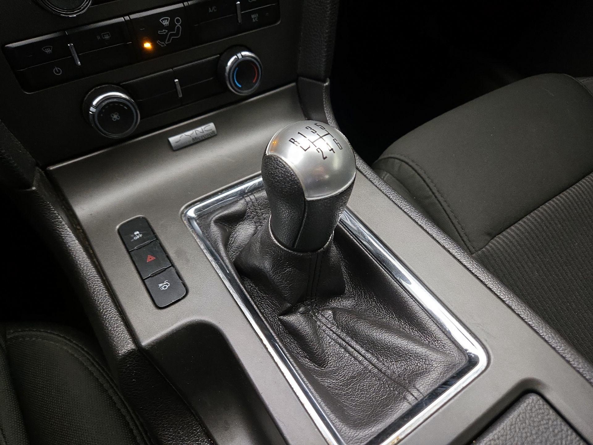 Thumbnail: 2014 Ford Mustang - 16