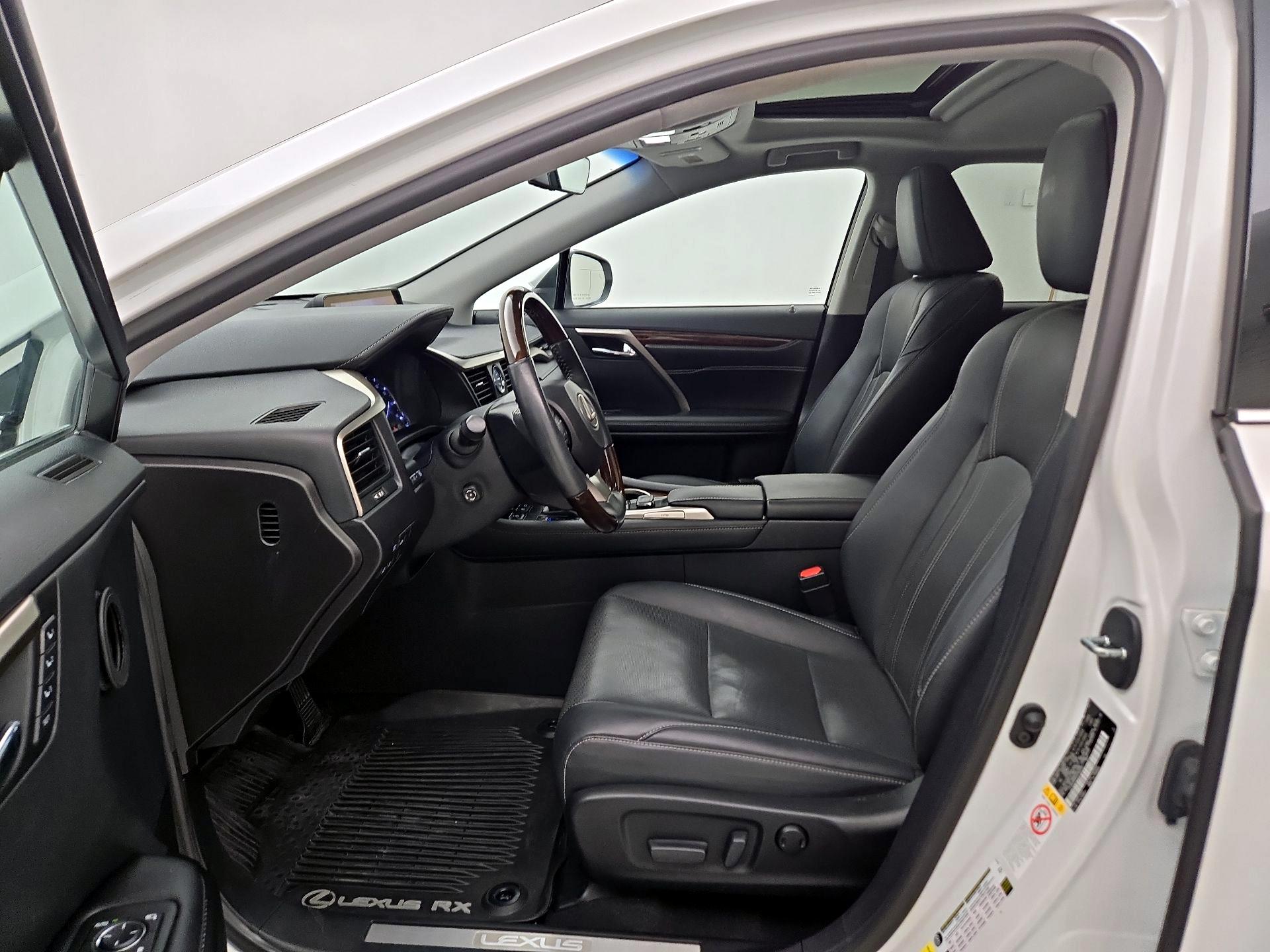 Thumbnail: 2018 Lexus RX - 11