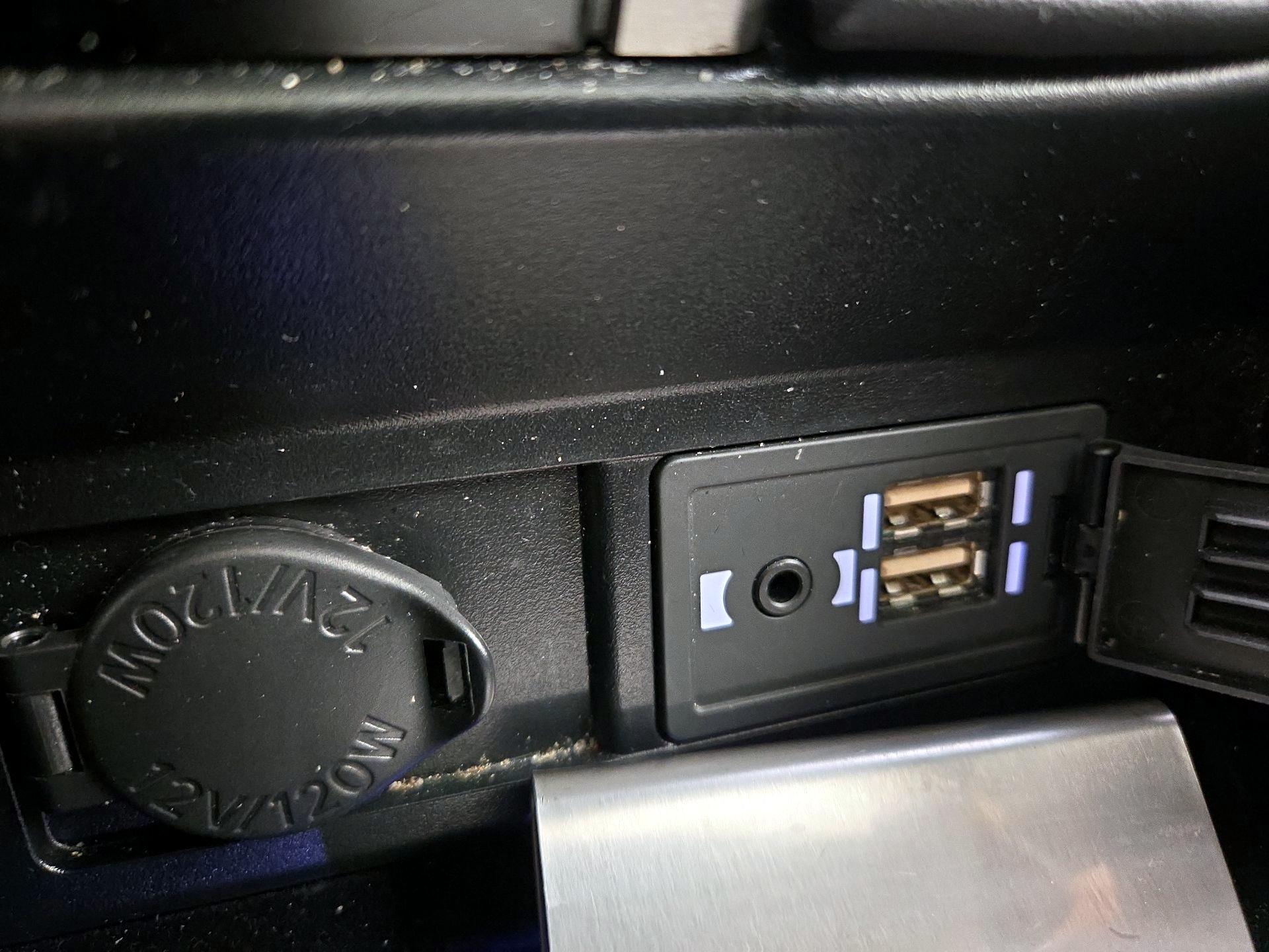 Thumbnail: 2018 Lexus RX - 19