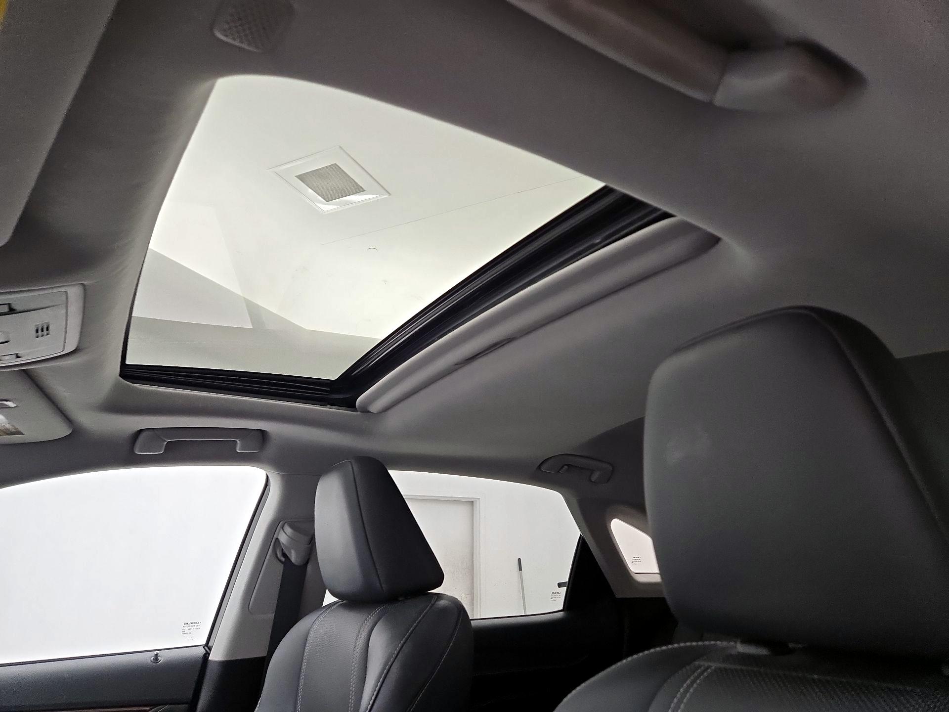 Thumbnail: 2018 Lexus RX - 20