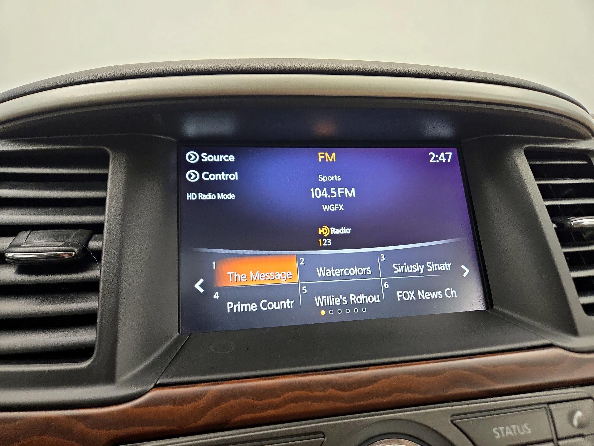 Thumbnail: 2020 Nissan Pathfinder - 16