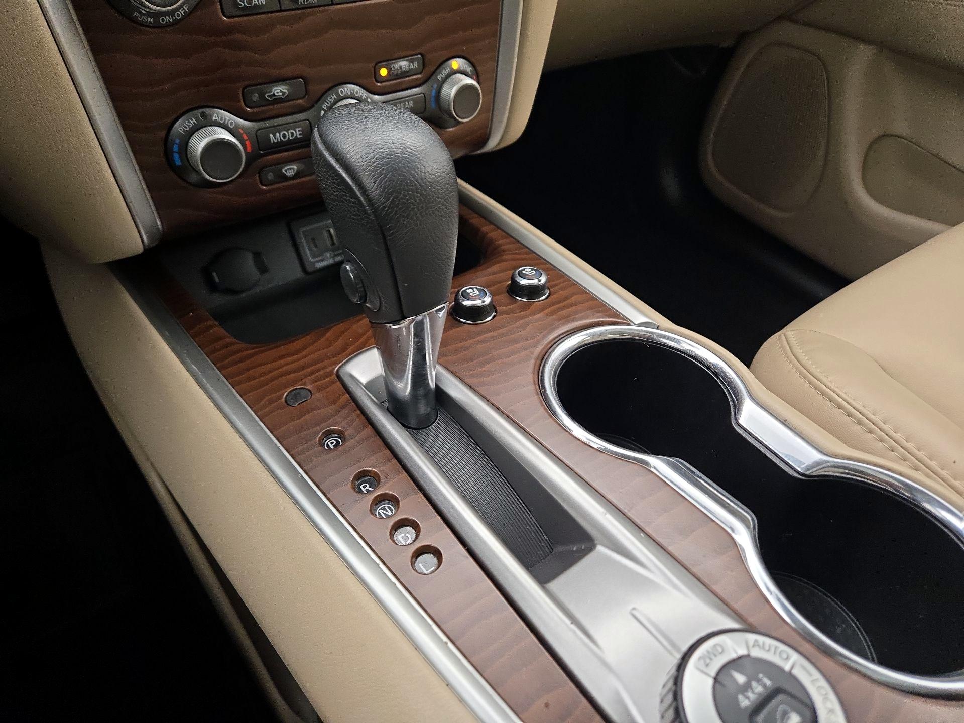 Thumbnail: 2020 Nissan Pathfinder - 18